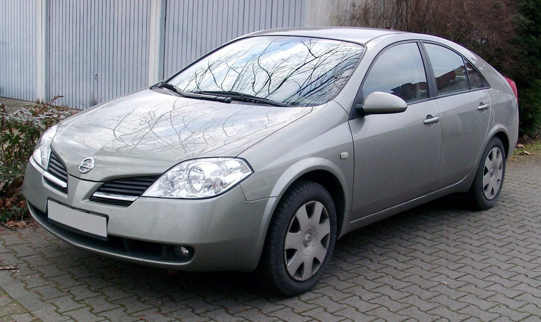 Nissan Primera P12: The Monosilhouette Saloon from Sunderland