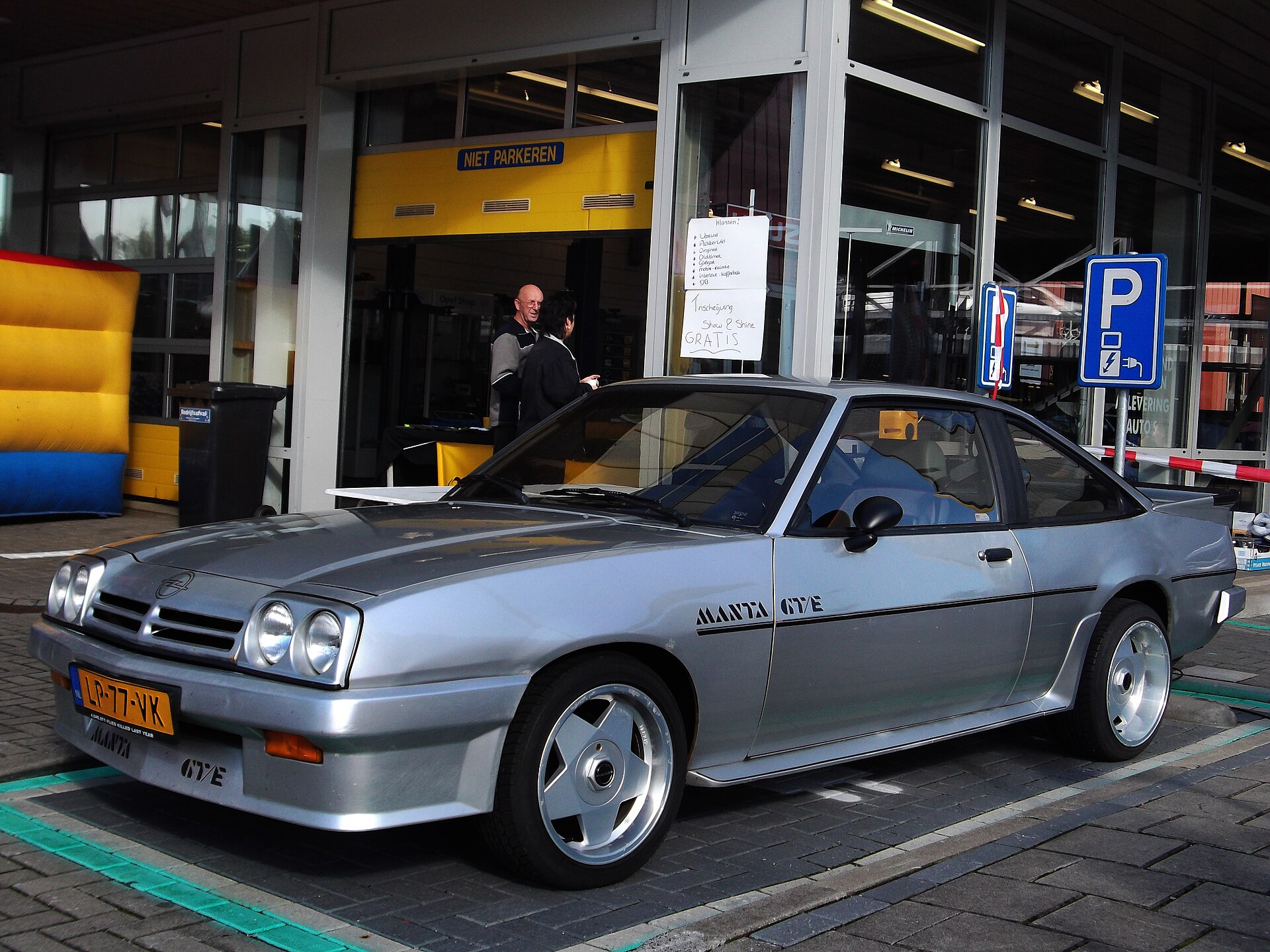 Opel Manta A GT/E coupé