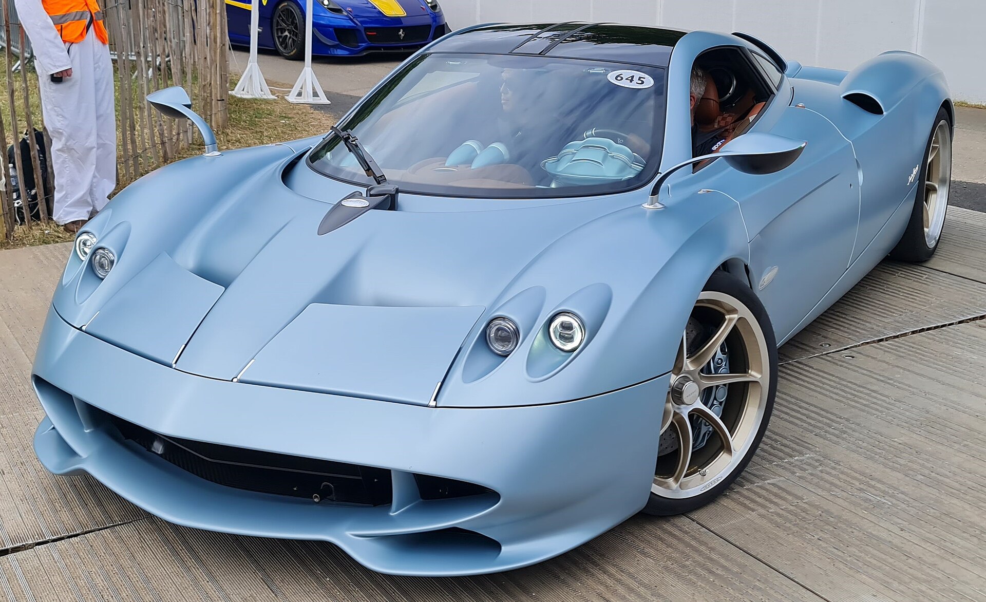 Pagani Huayra Codalunga long-tail coupé