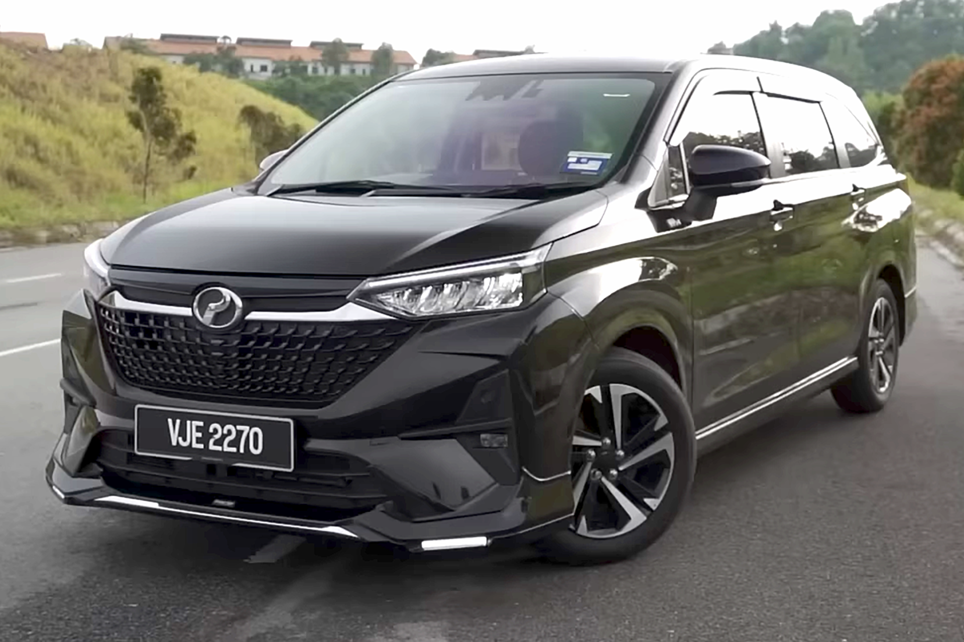2022 Perodua Alza, front view