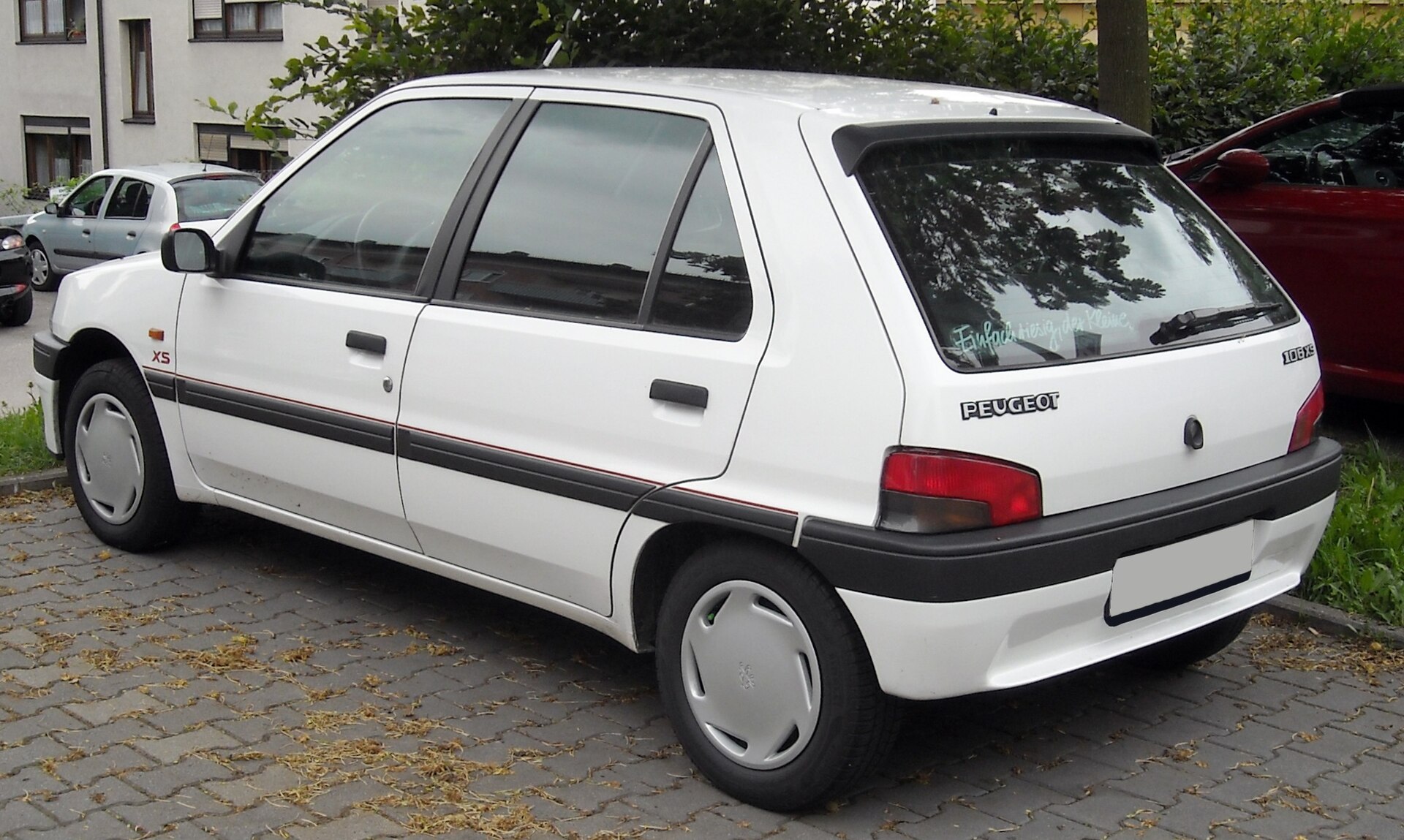 Peugeot 106 XS, rear left view