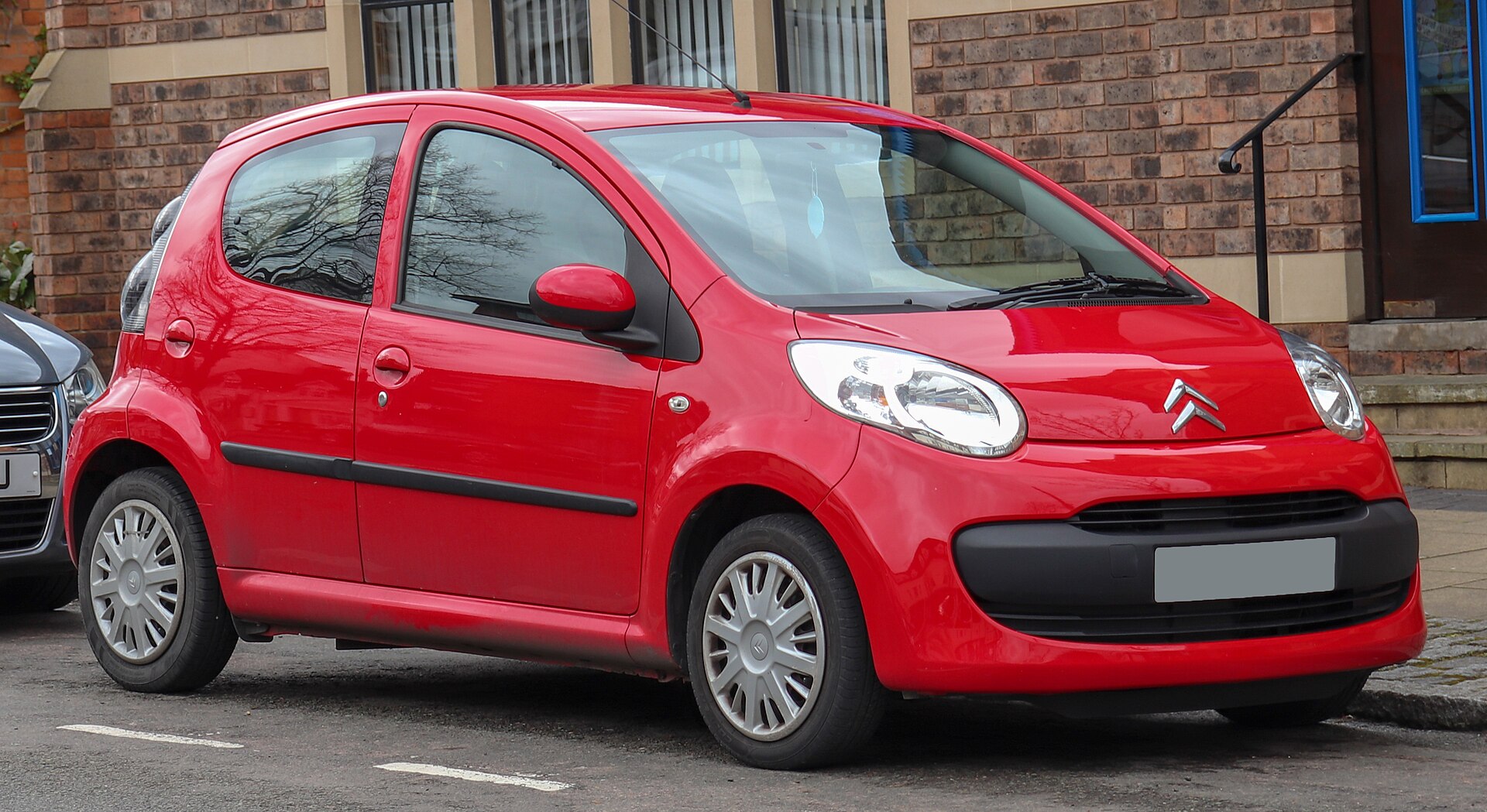 Citroën C1 city car, front three-quarter view