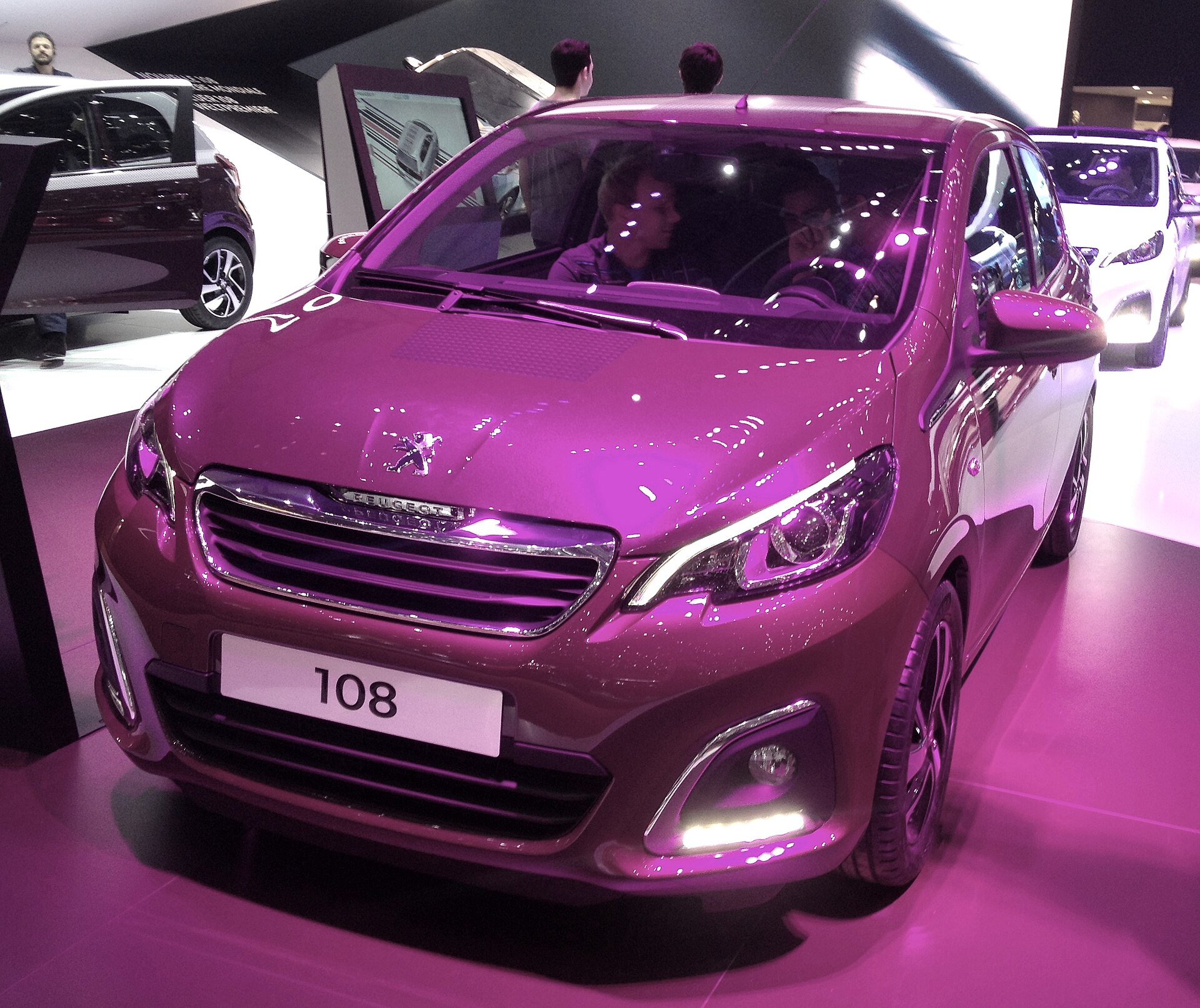 Peugeot 108 hatchback