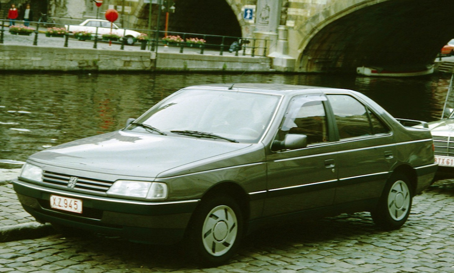 Peugeot 405 I