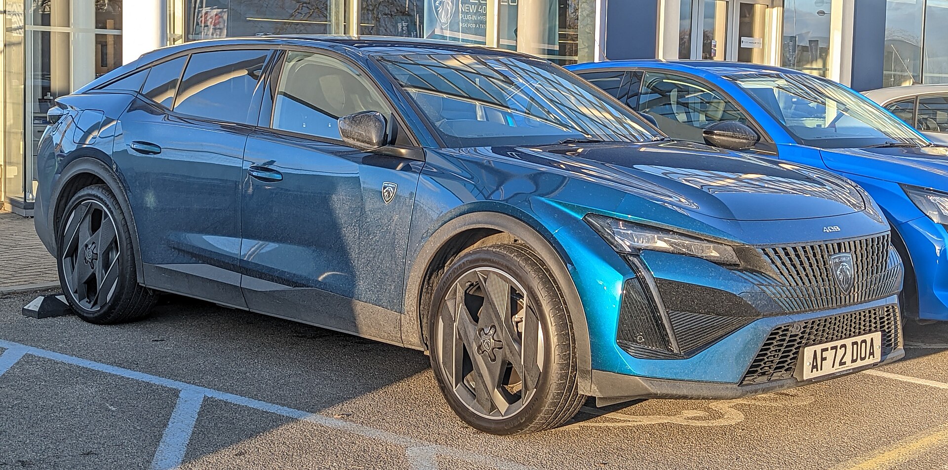 Peugeot 408 GT plug-in hybrid, exterior view