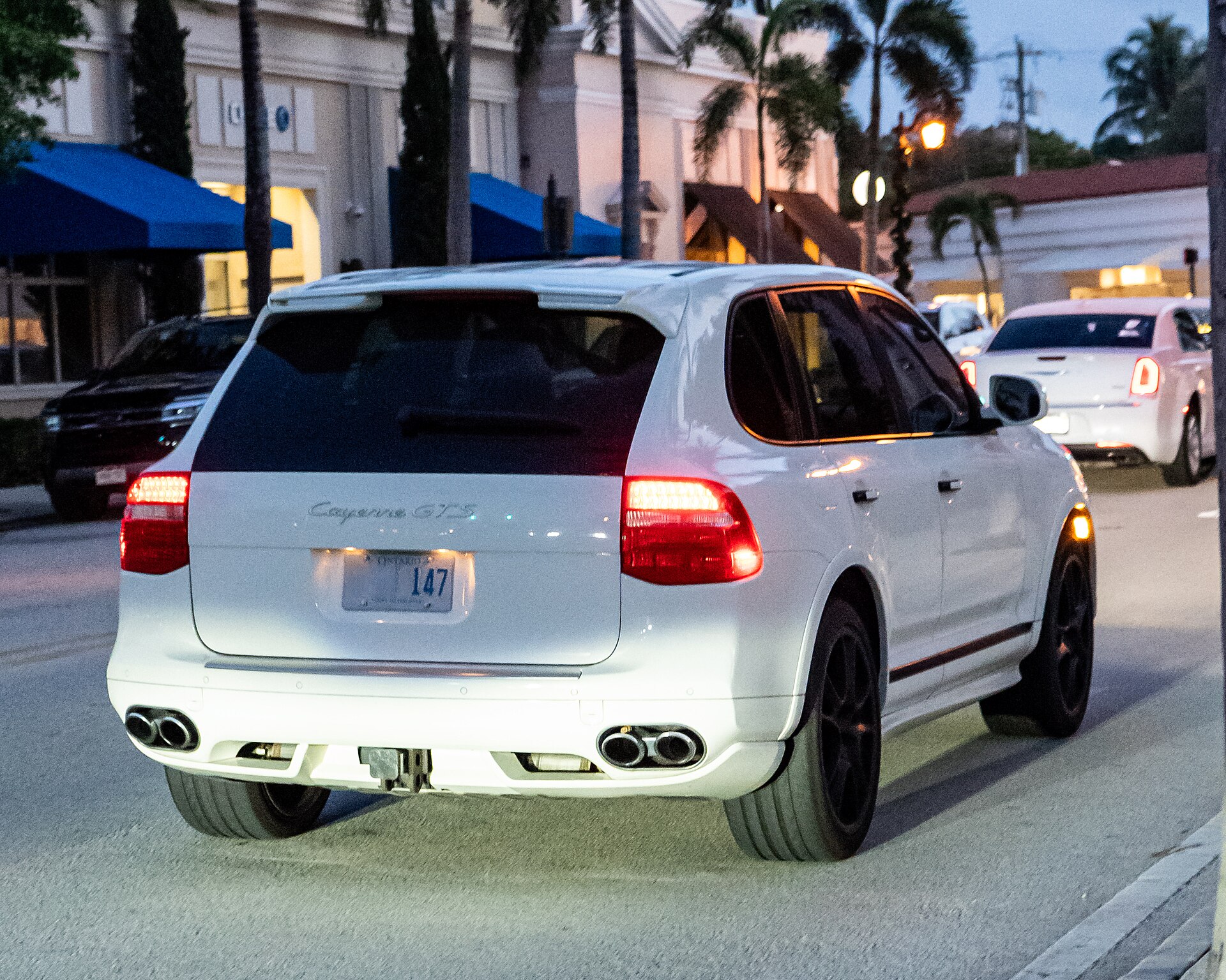 Porsche Cayenne GTS (957), side view