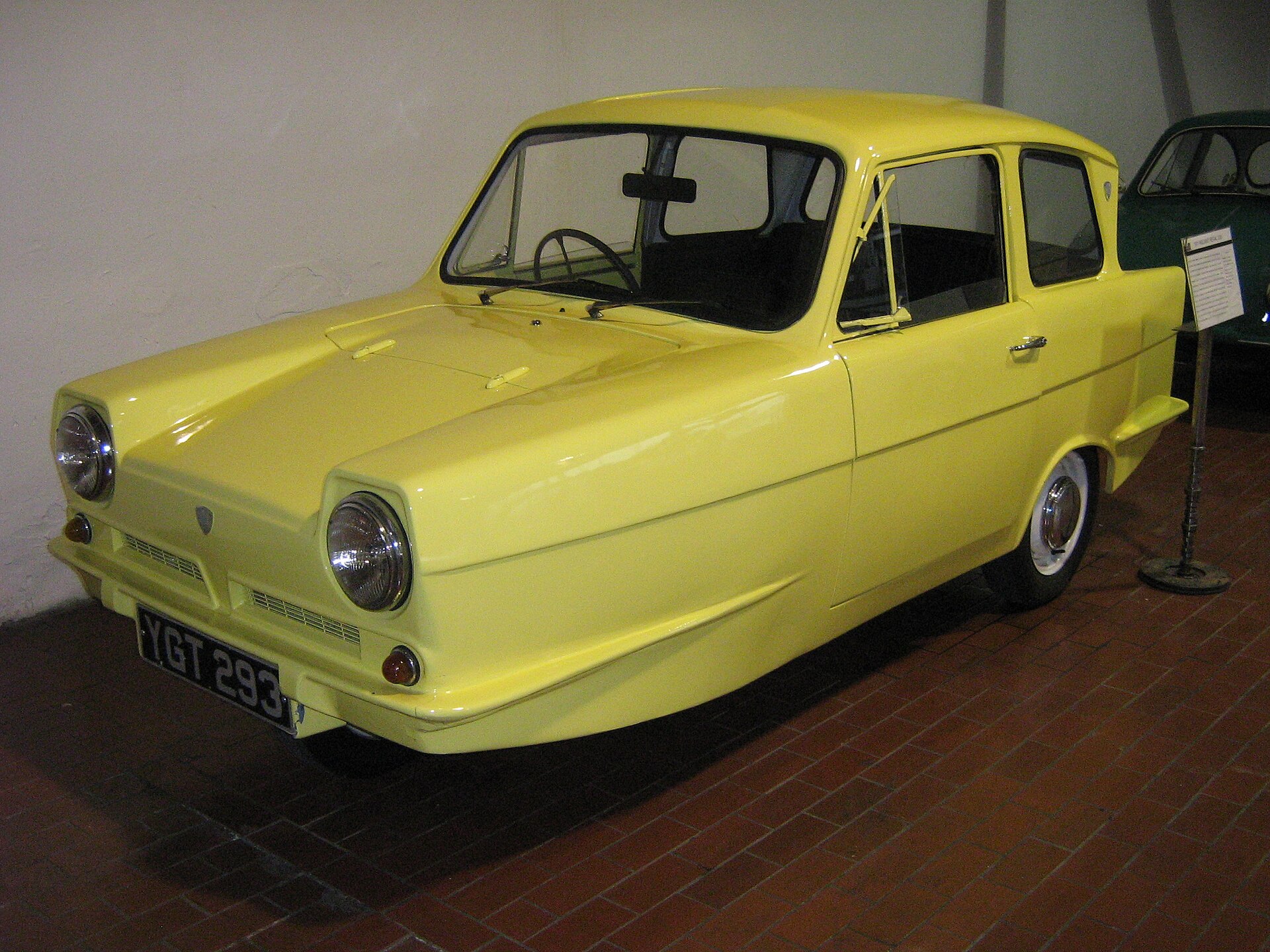 1971 Reliant Regal 3/30 three-wheel saloon