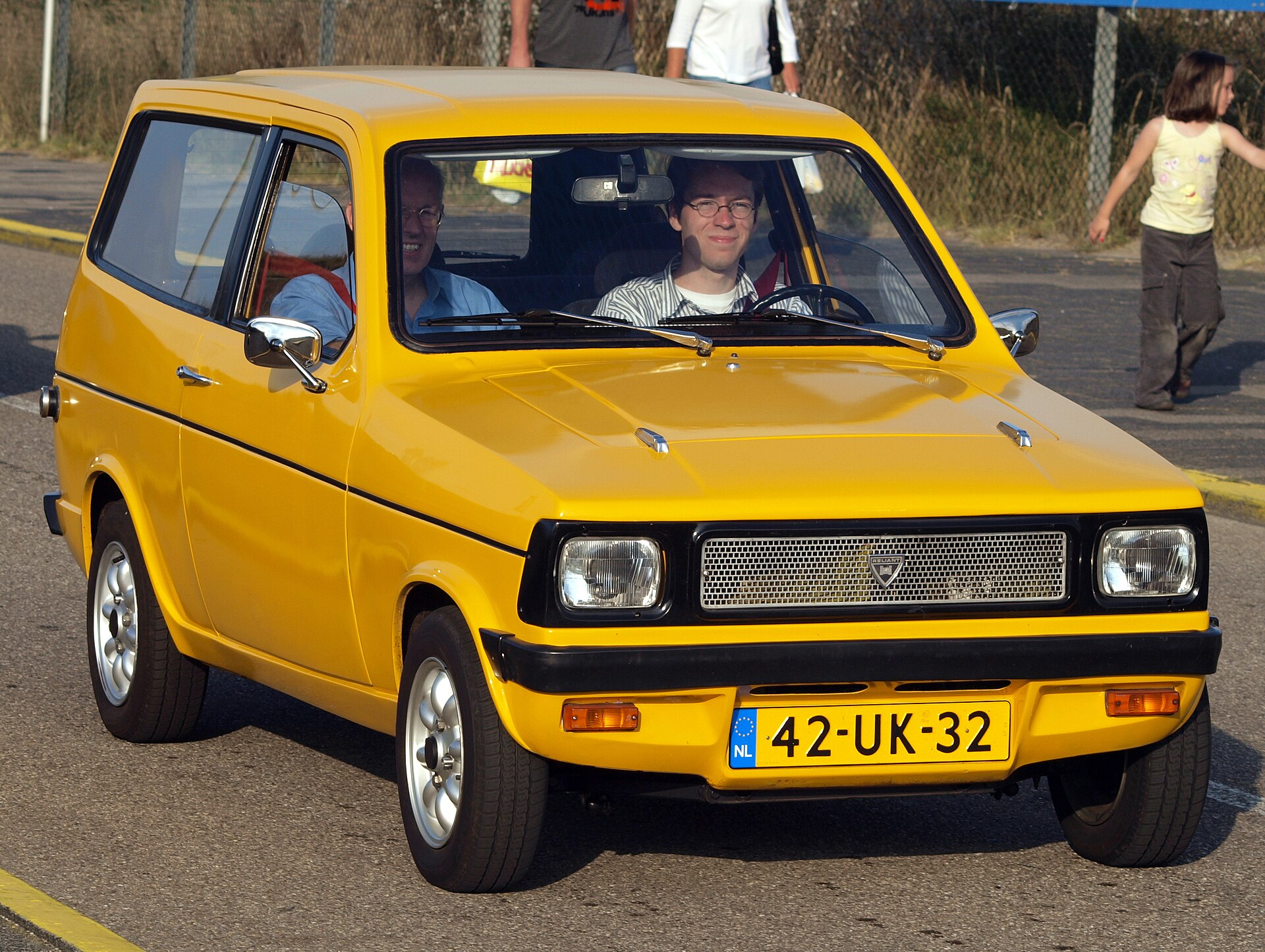 Reliant Kitten estate, rear three-quarter view