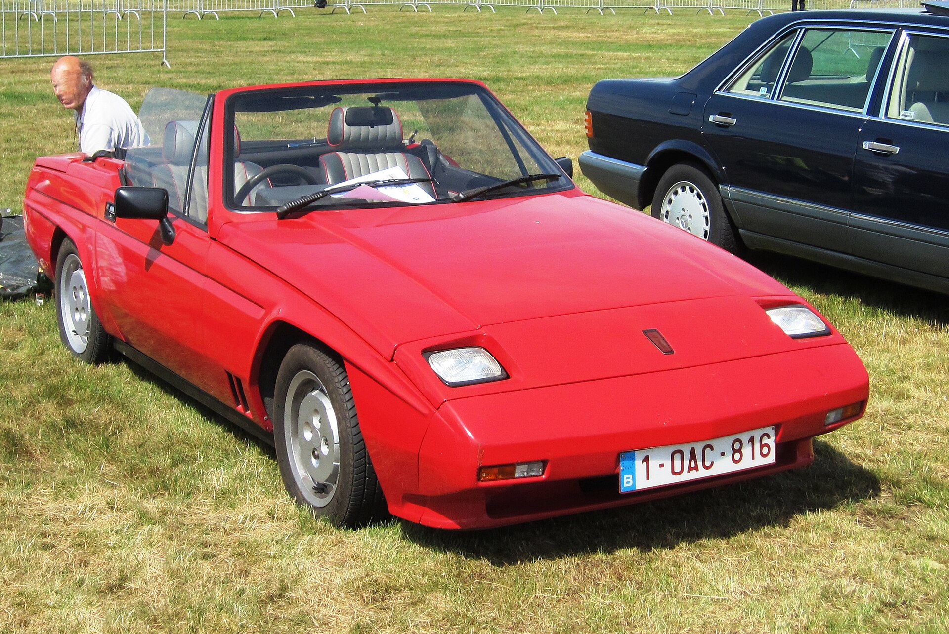 Reliant Scimitar SS1 roadster on display