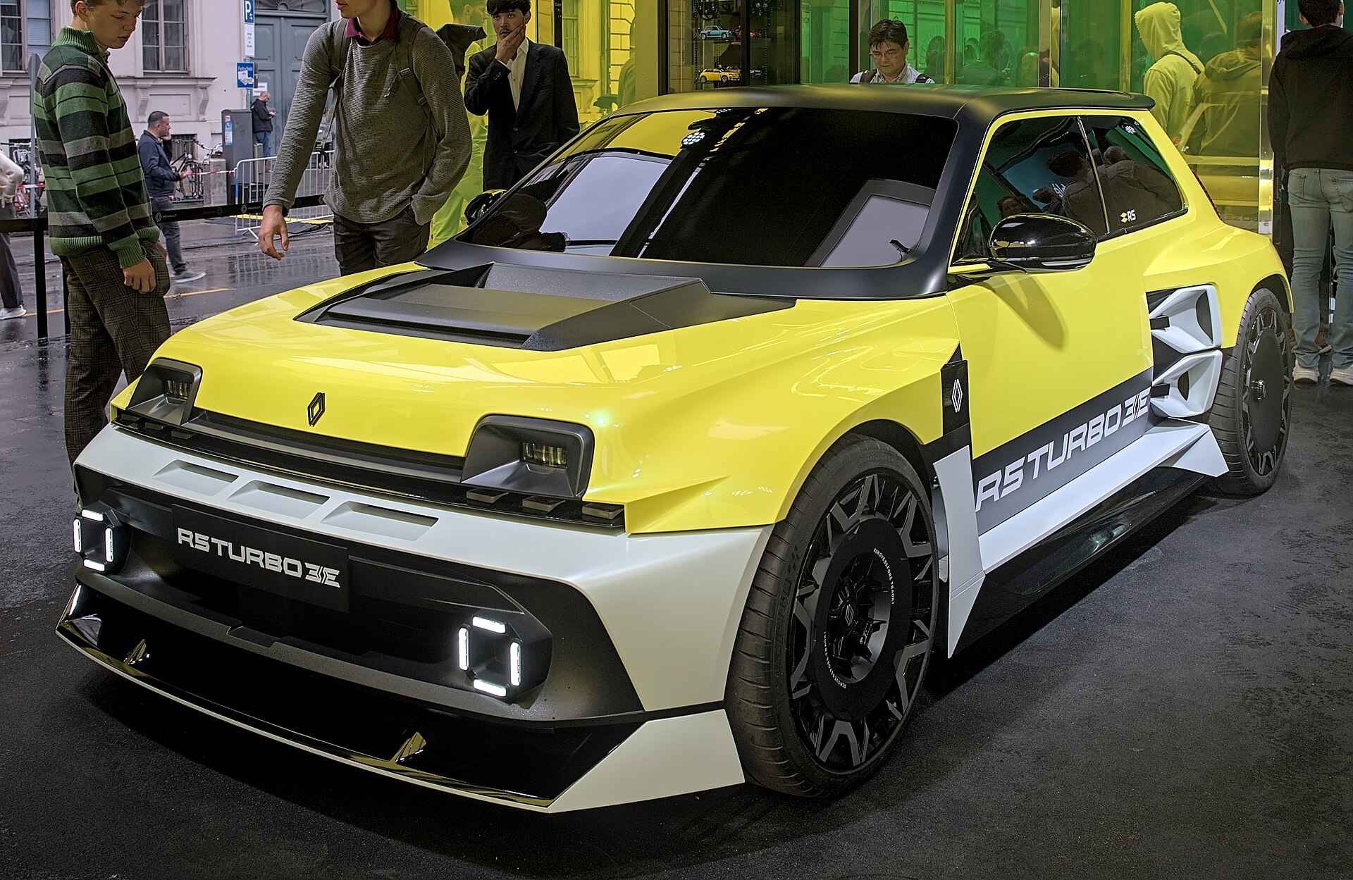 Renault 5 Turbo 3E on display