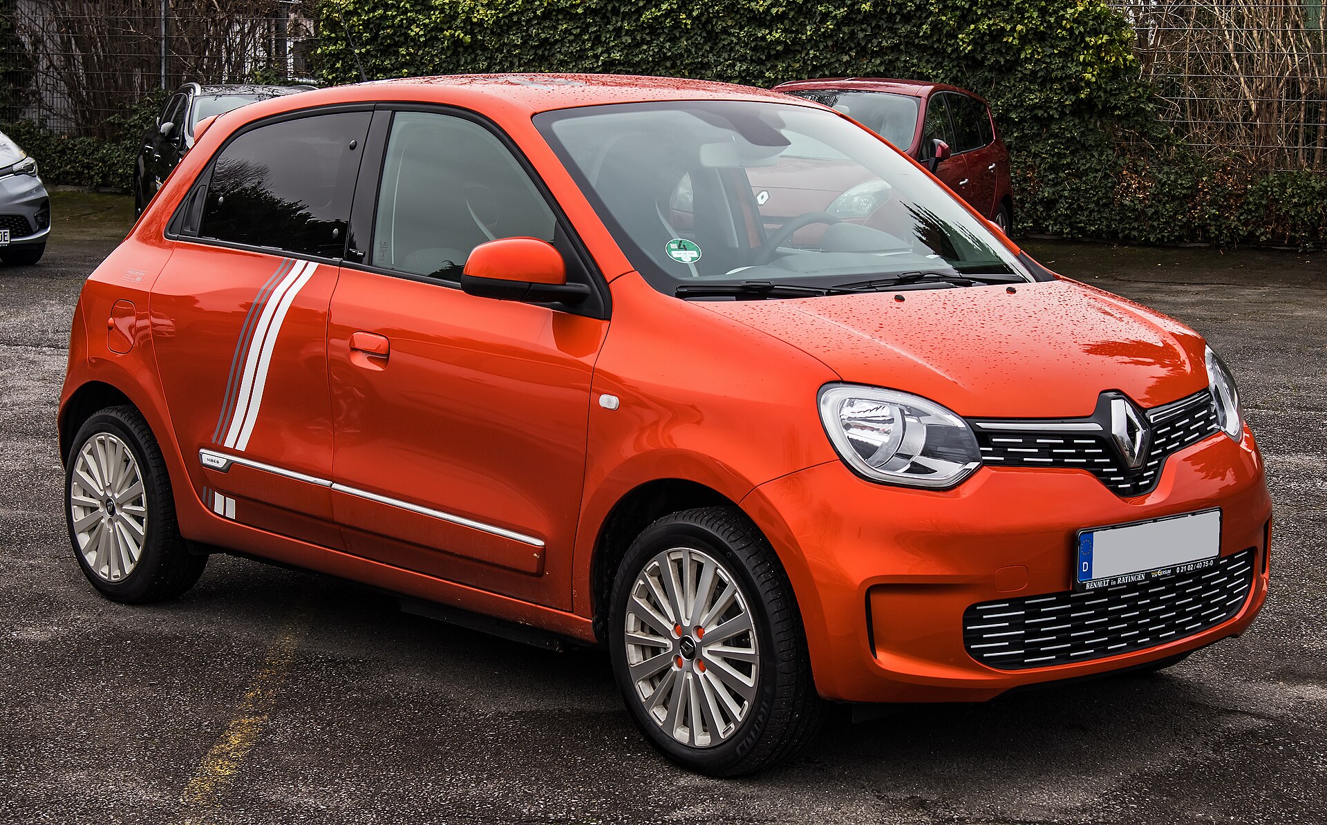 Renault Twingo Electric, front three-quarter view