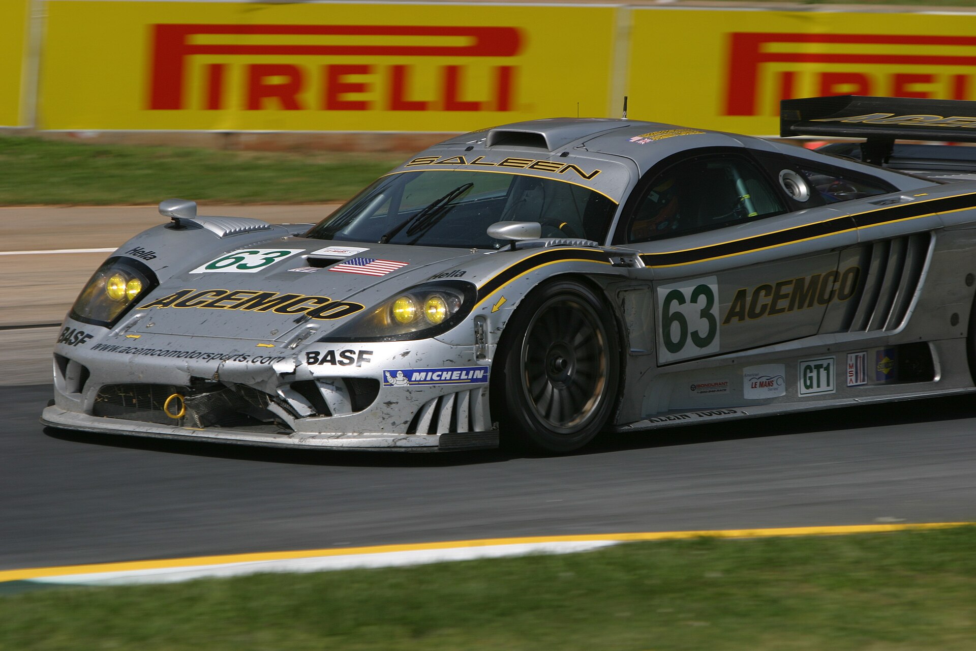 Saleen S7-R race car on track