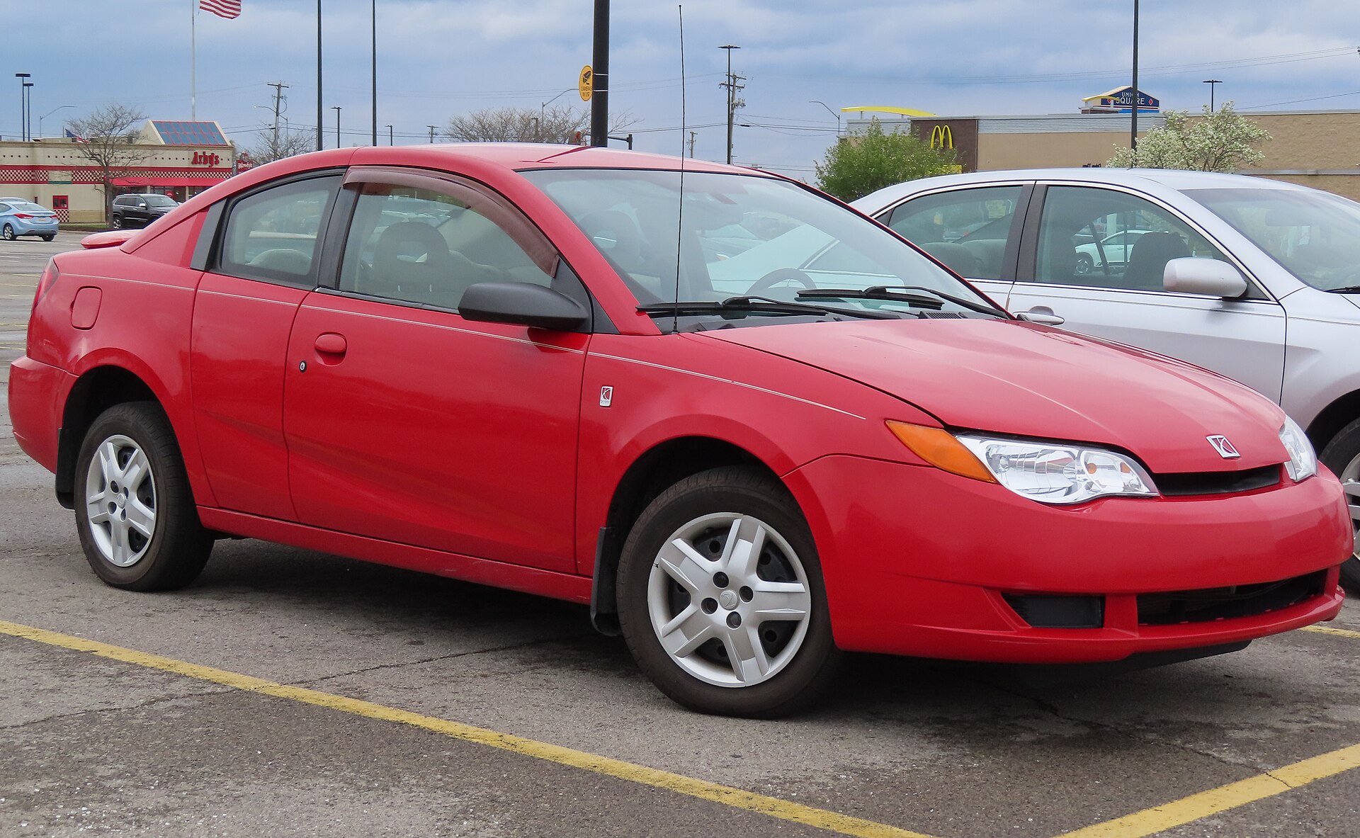 2006 Saturn Ion Quad Coupe, front right view