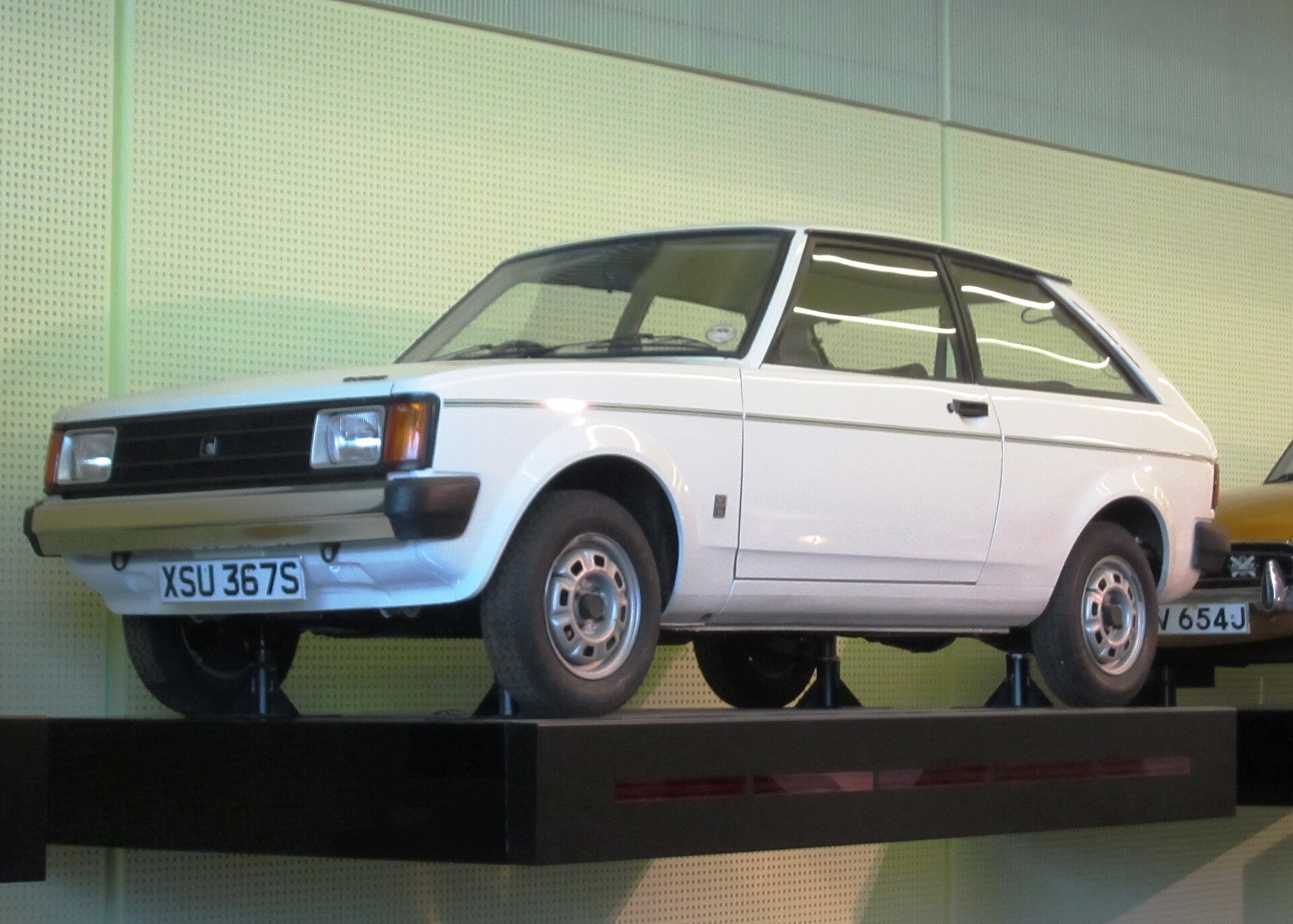 Chrysler Sunbeam small hatchback