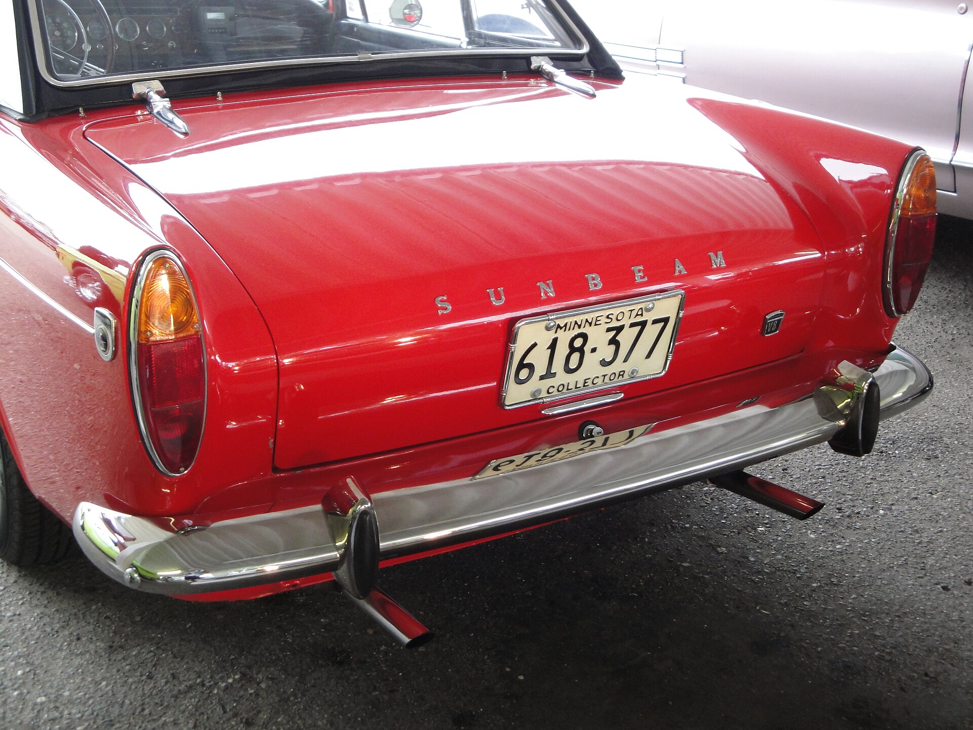 Rear of a Sunbeam Tiger roadster