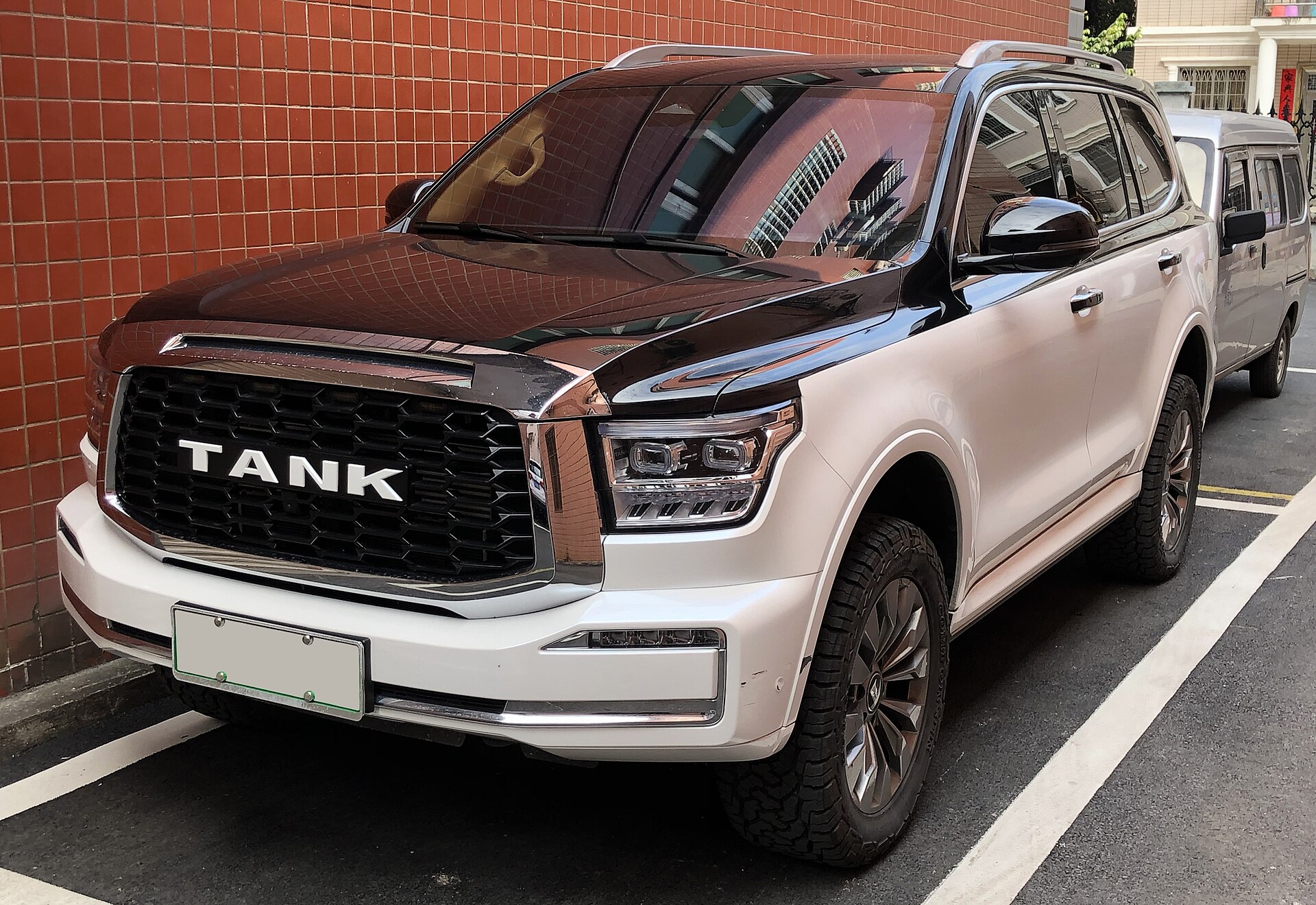 Tank 500 Hi4-T plug-in hybrid SUV