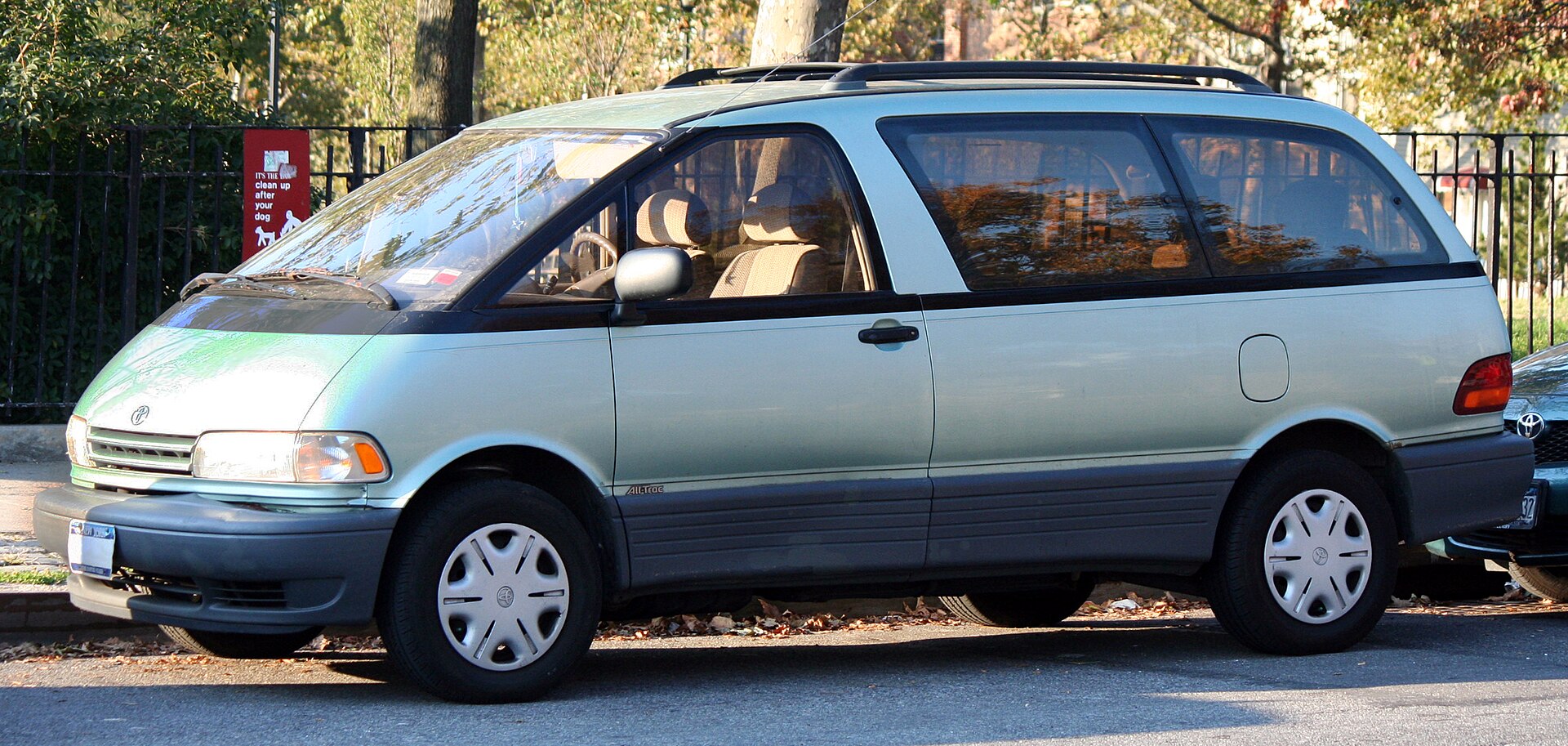 Supercharged first-generation Toyota Previa