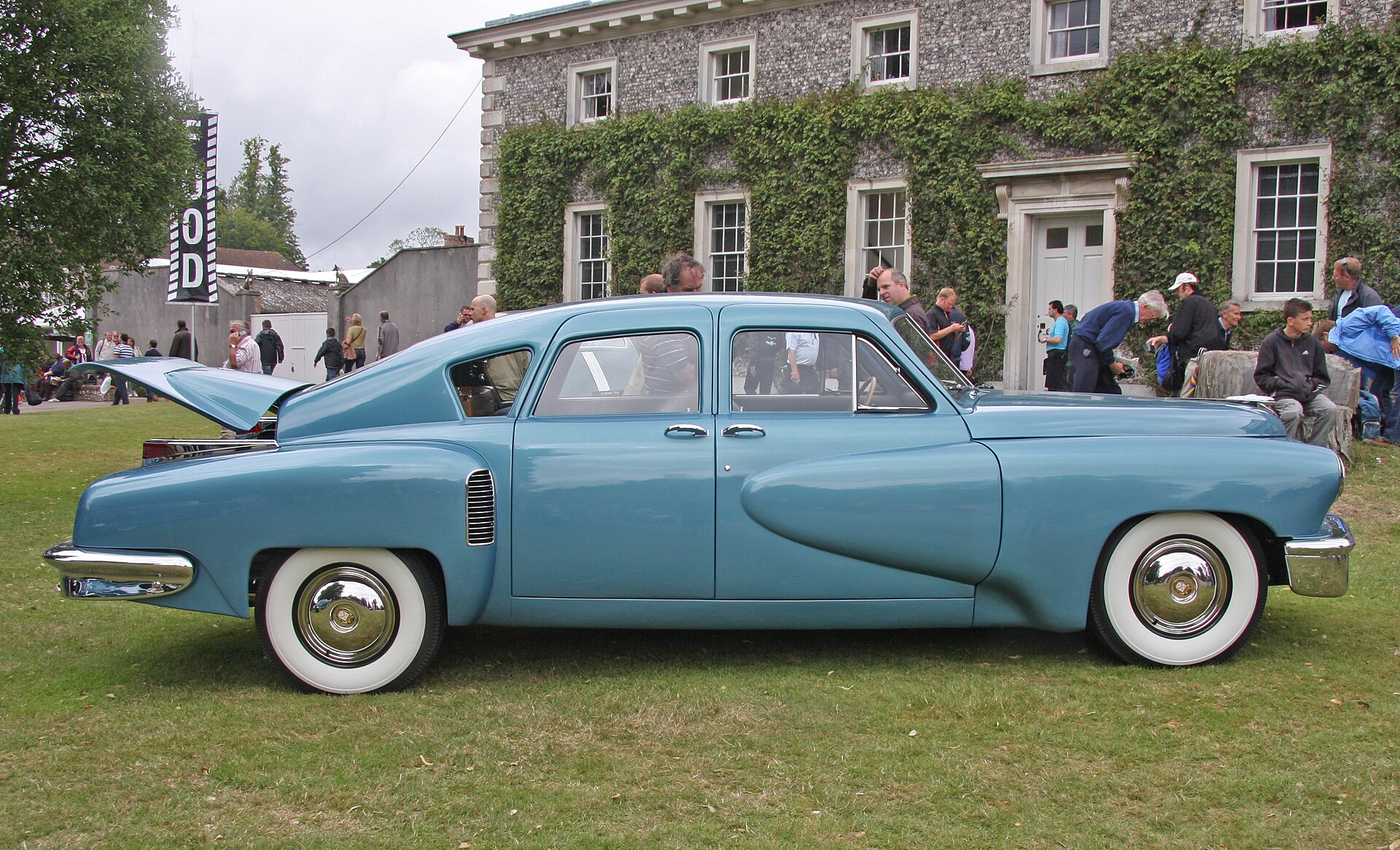 Tucker 48 Torpedo, side view