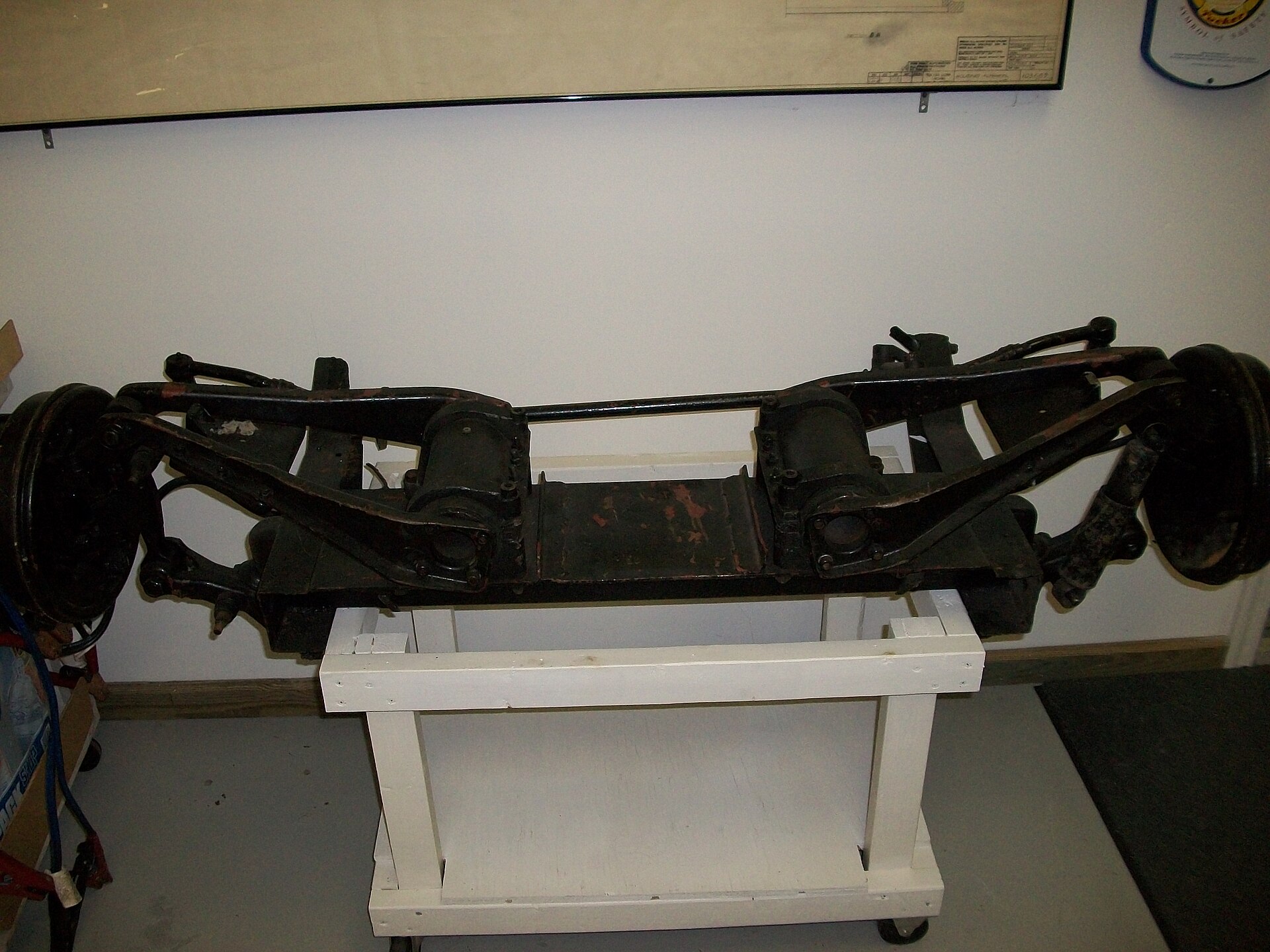 Tucker front suspension with rubber torsion tubes