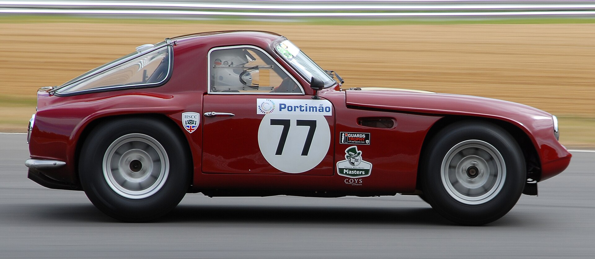 TVR Griffith 400 coupé racing at Brands Hatch
