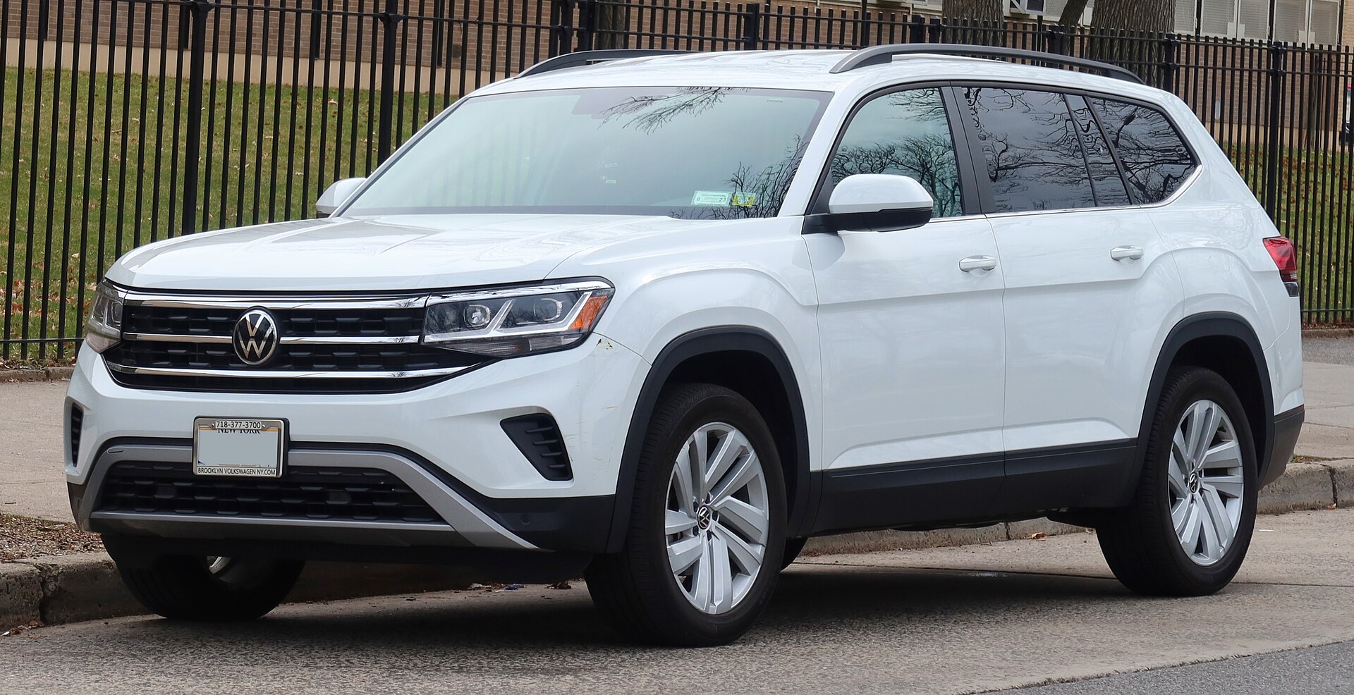 Volkswagen Atlas 2021 facelift, front view