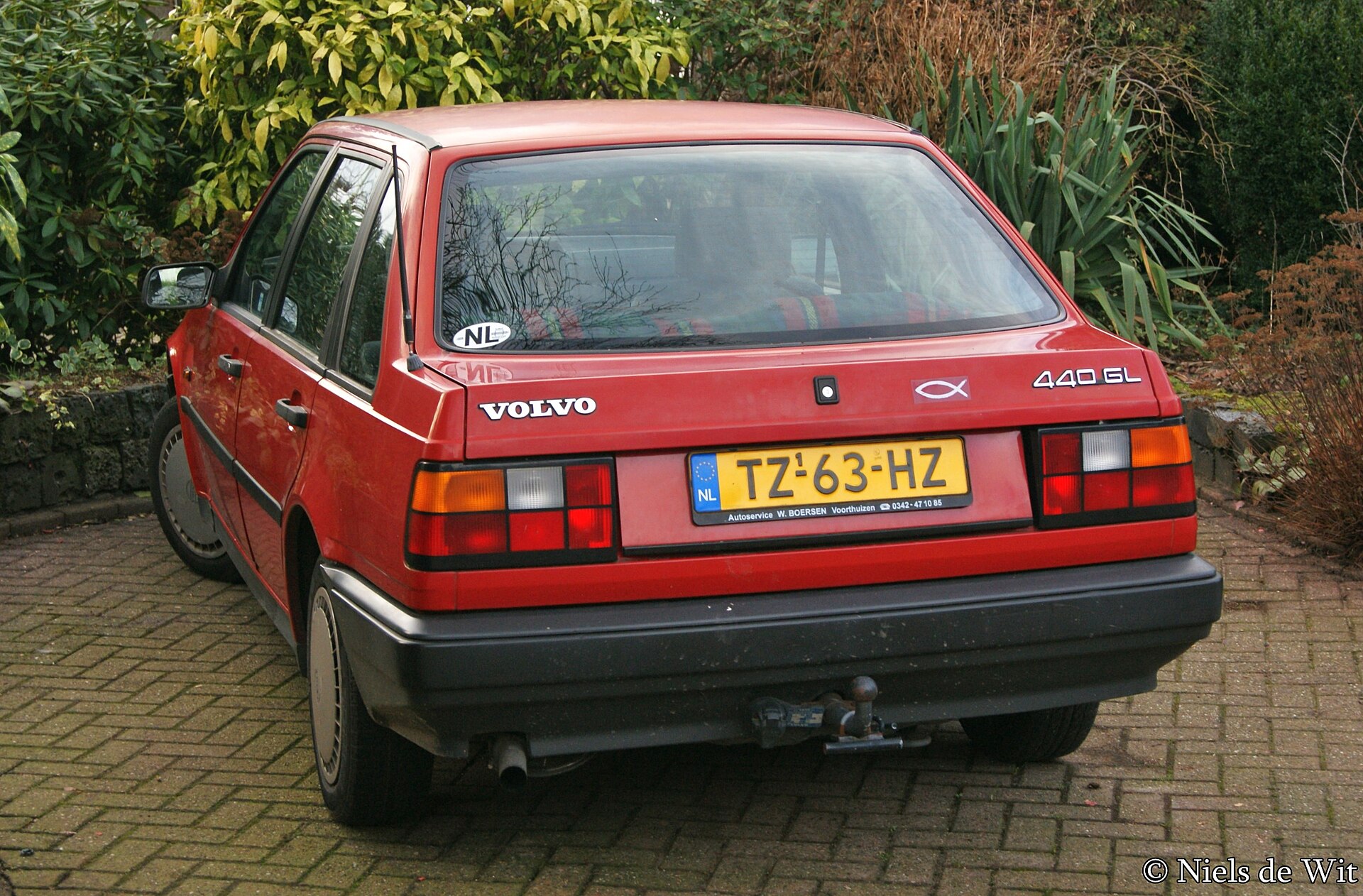 Early Volvo 440 GL hatchback