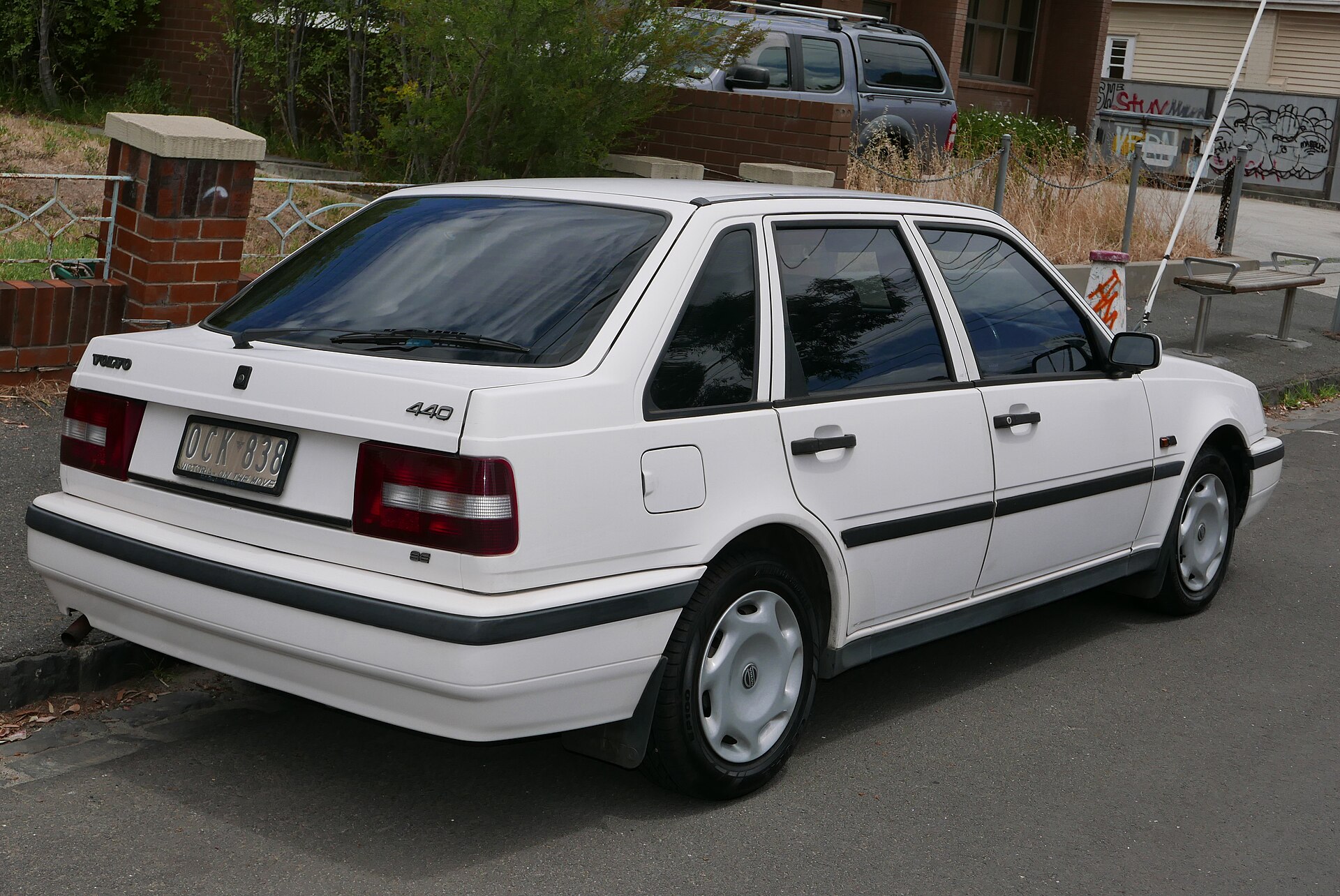 Volvo 440 hatchback, rear three-quarter view