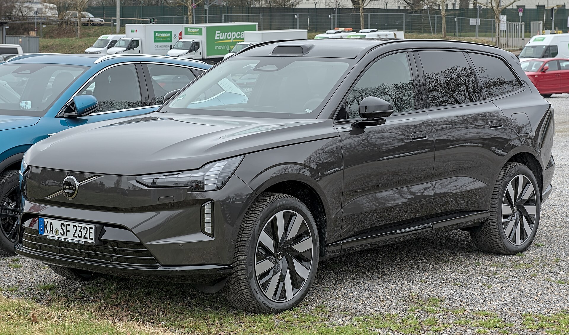 Volvo EX90 V536