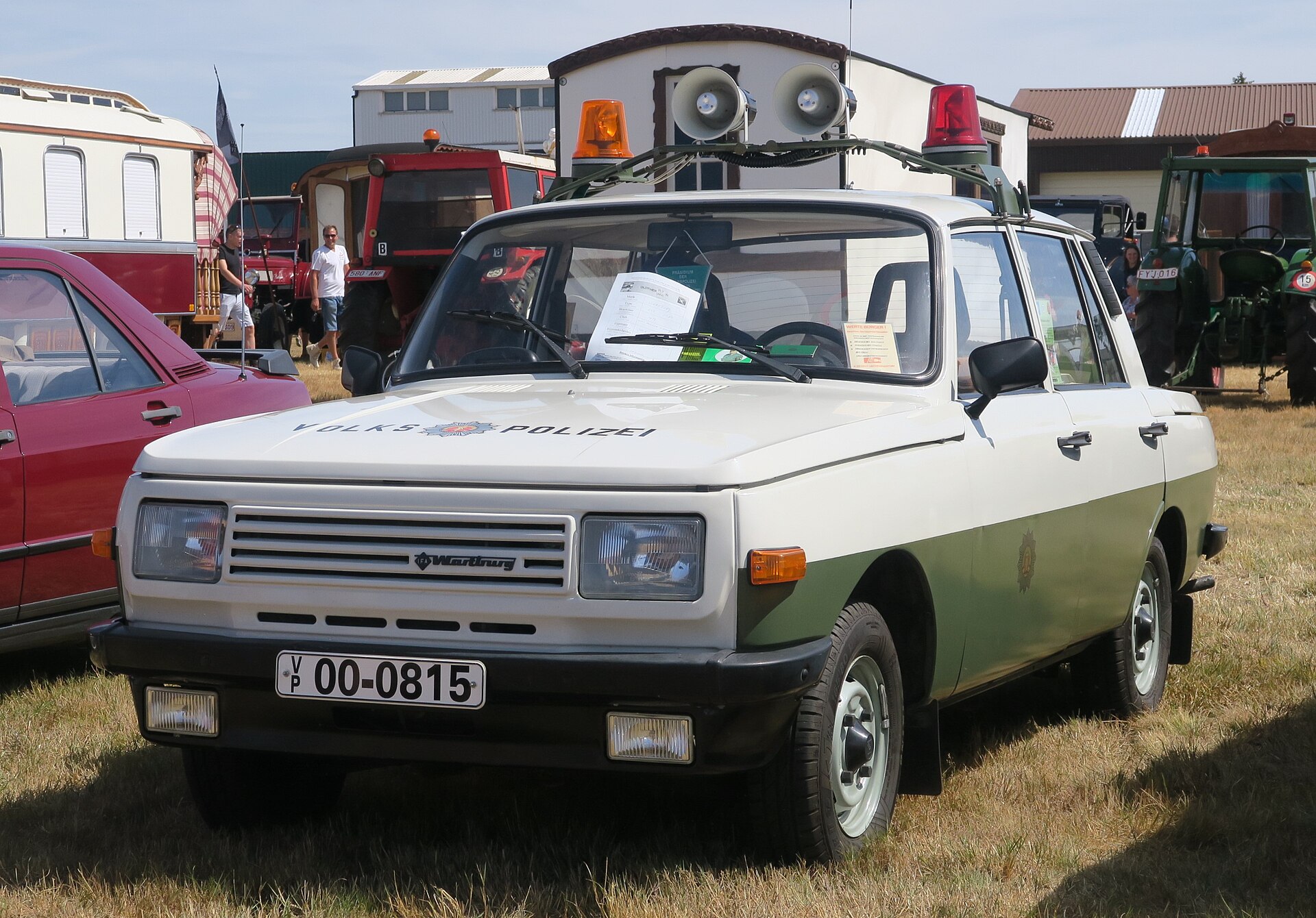 Wartburg 353 police car in East German Volkspolizei colours