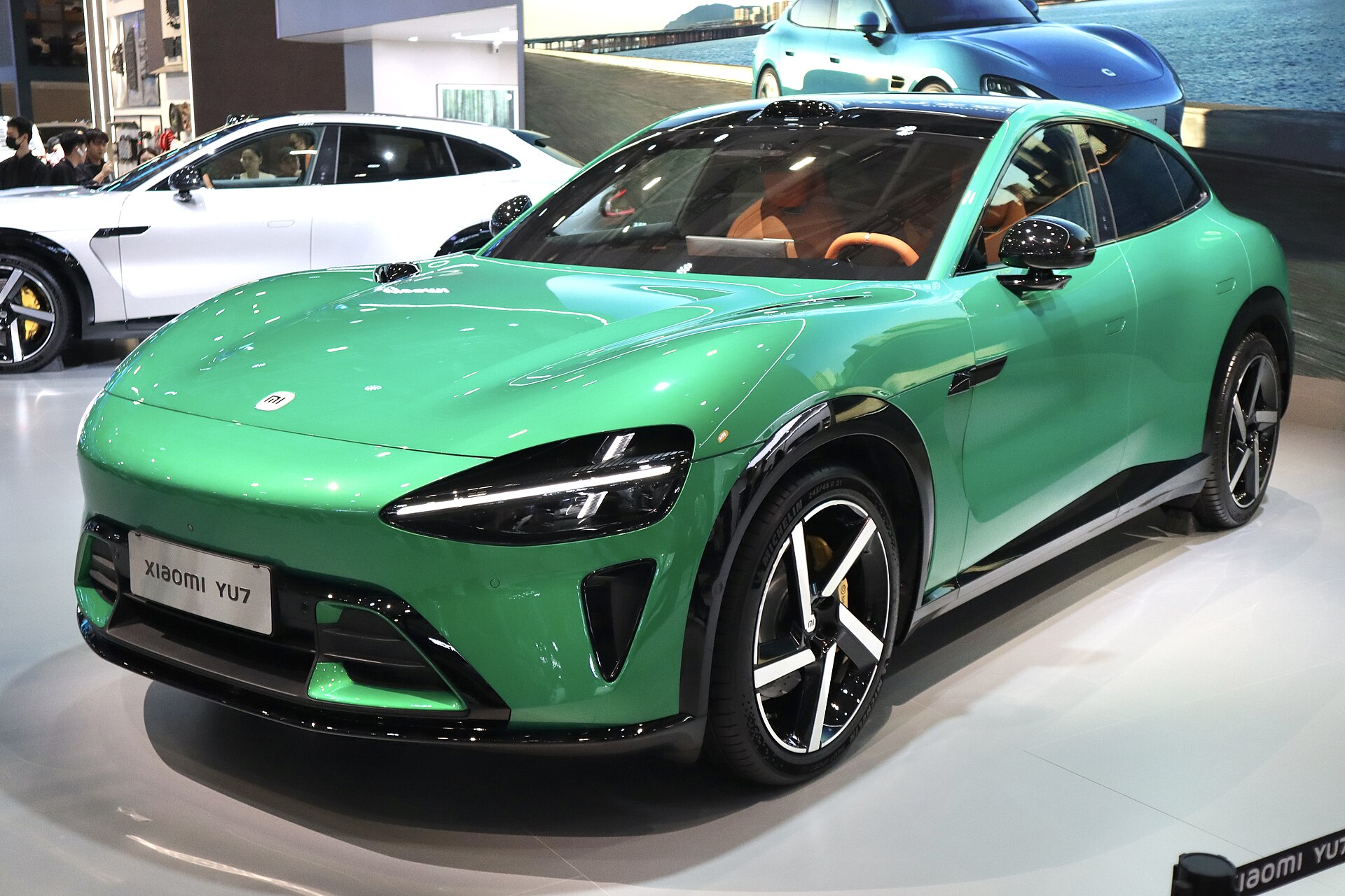 Green Xiaomi YU7 electric SUV