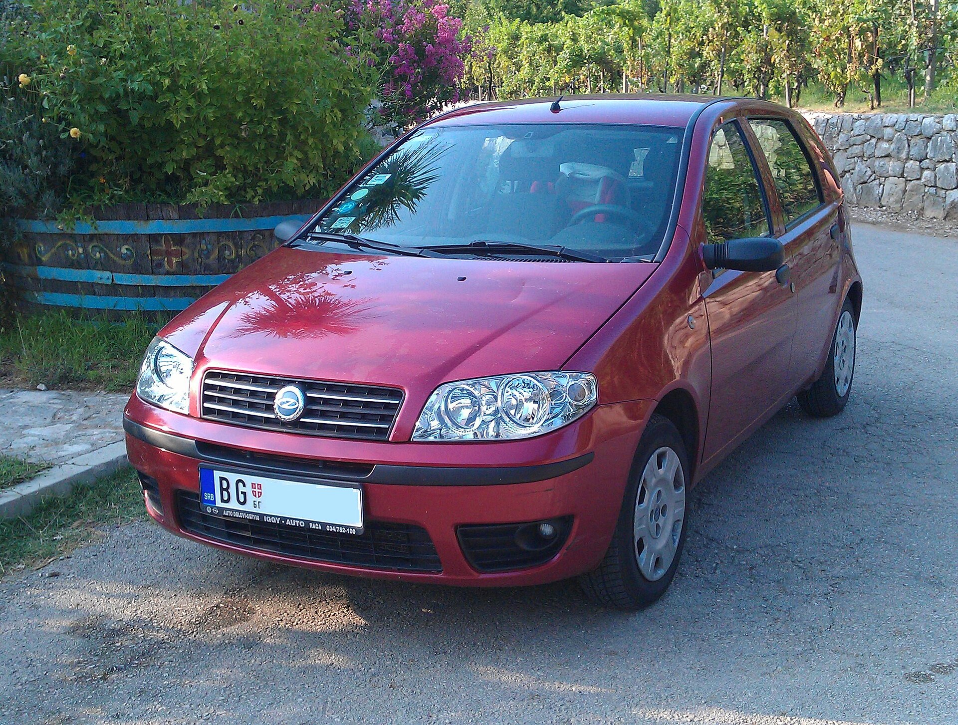 Zastava 10 hatchback, front view