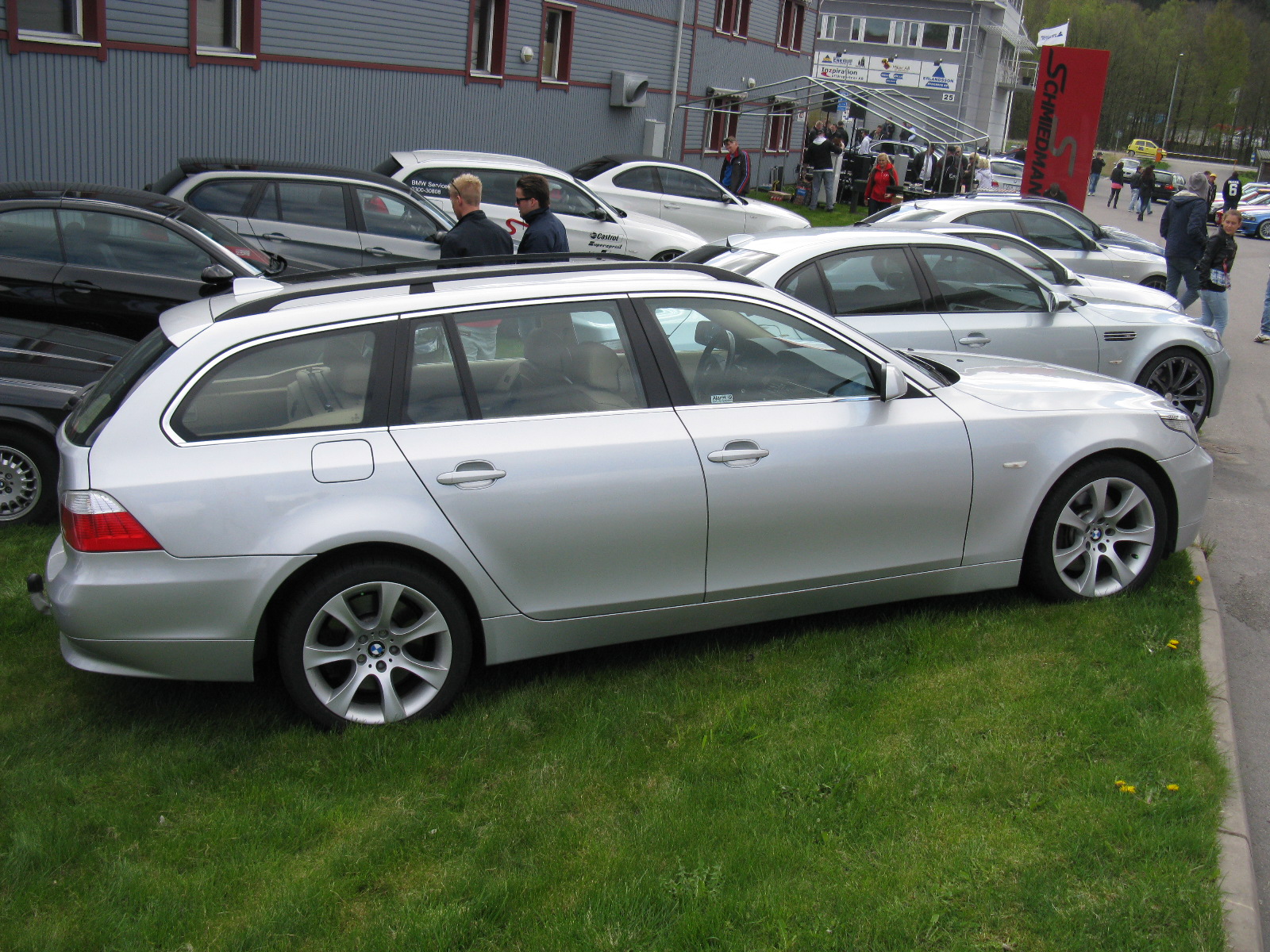 BMW 5 Series Touring (E61)