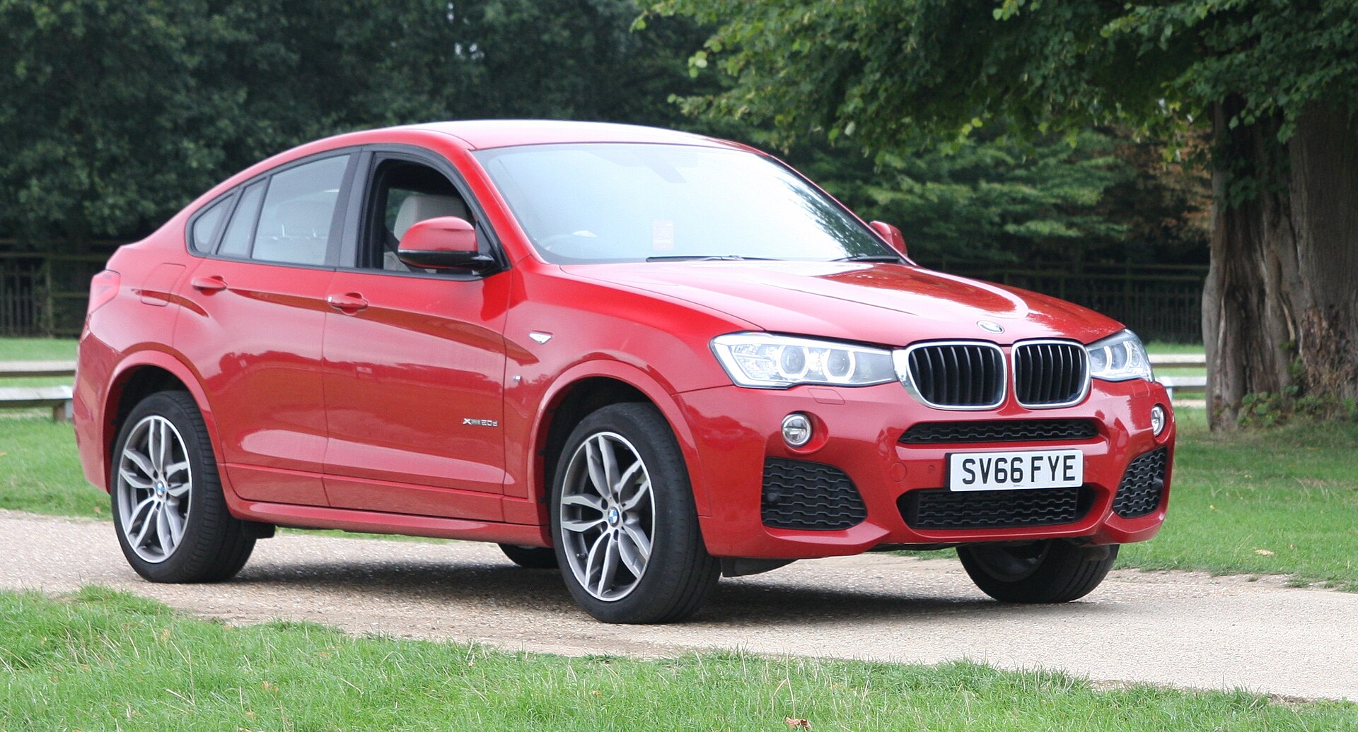 BMW X4 F26