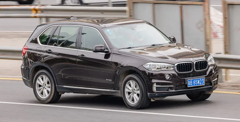 X5 F15
