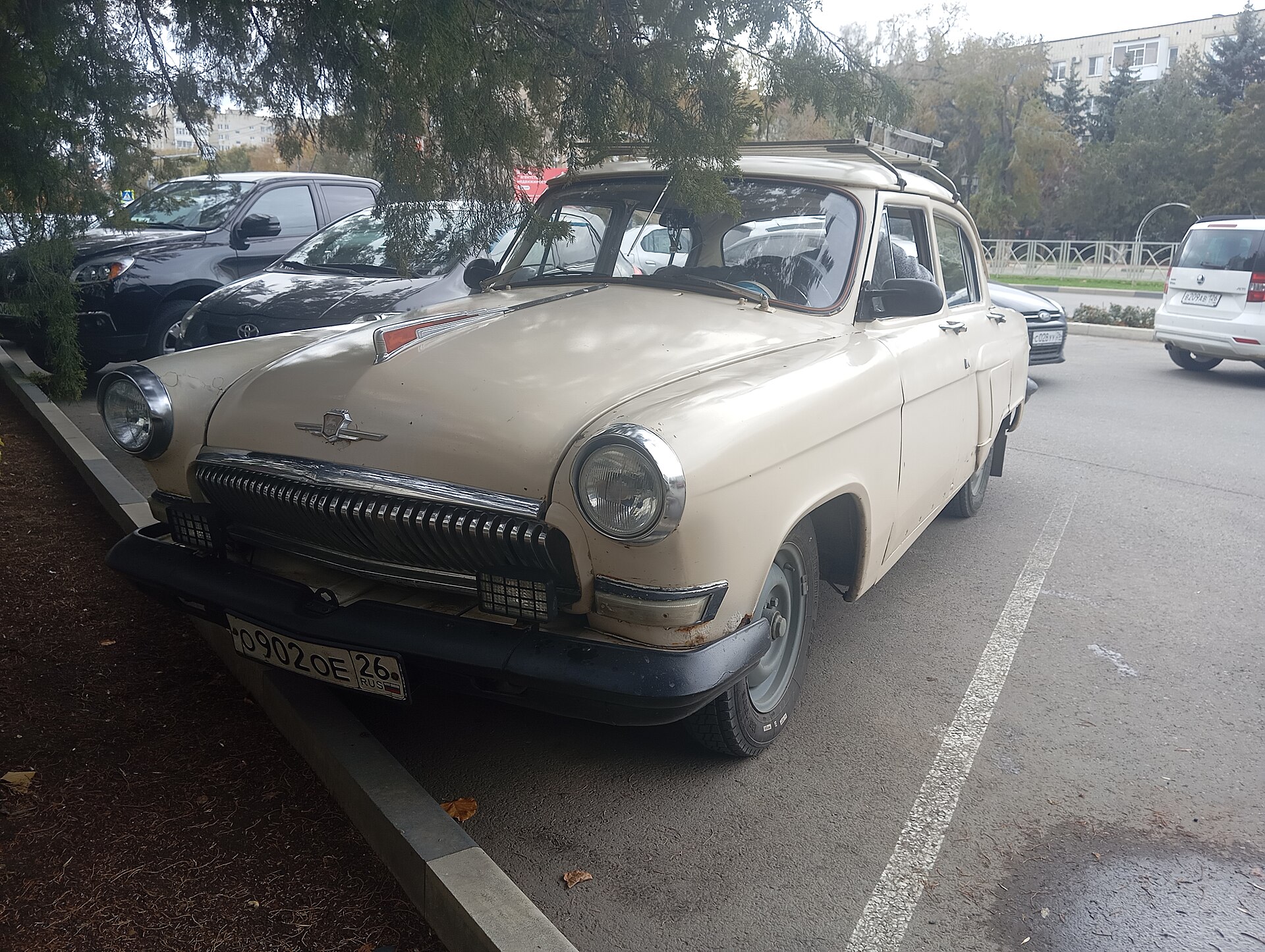 GAZ-21
