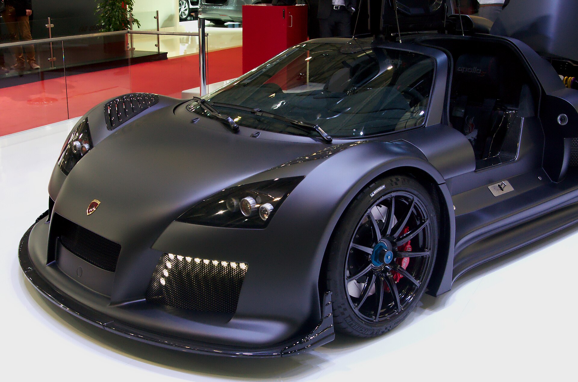 Gumpert Apollo