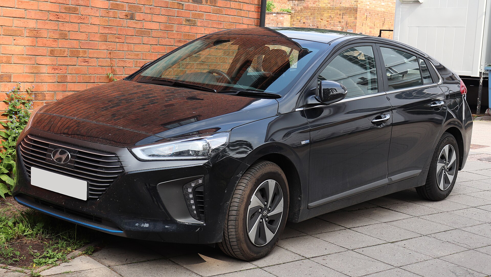 Hyundai Ioniq