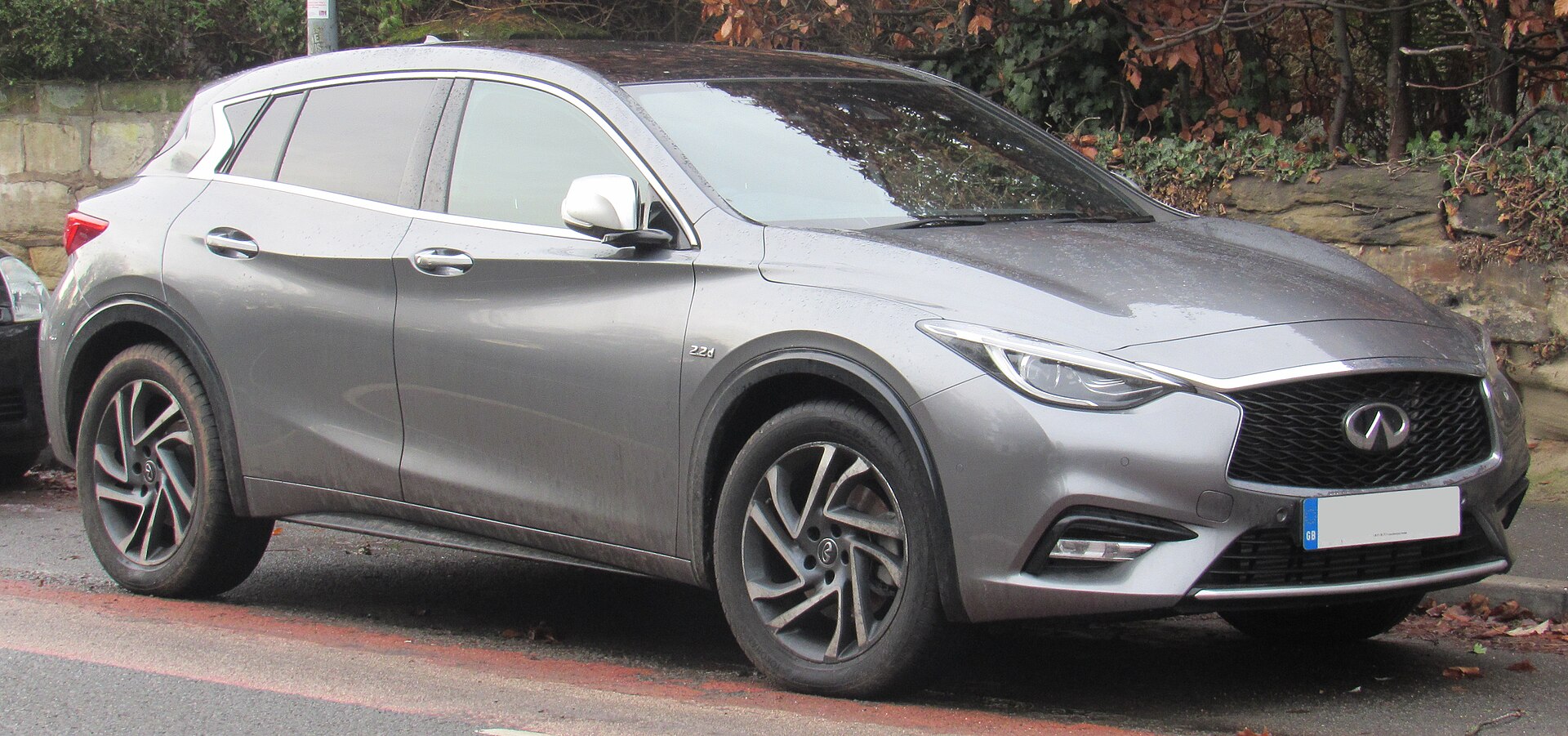Infiniti Q30 H15