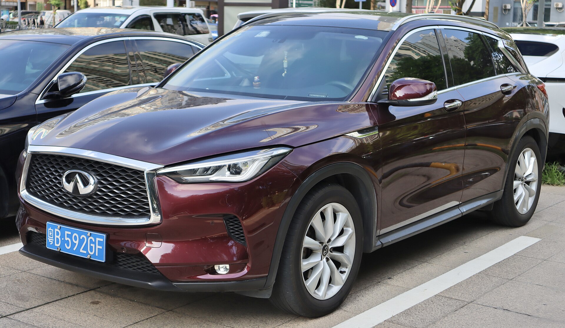Infiniti QX50
