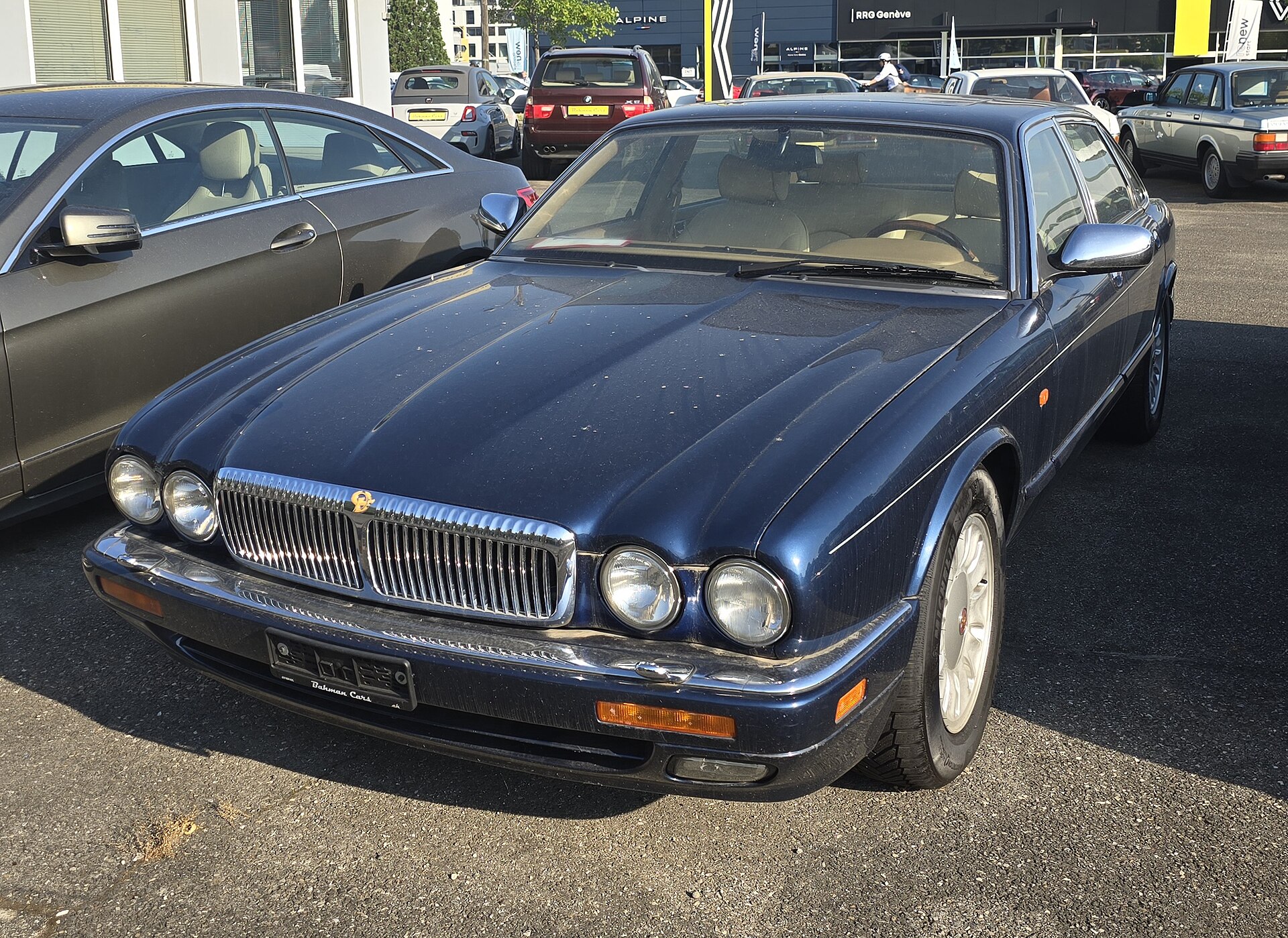 Jaguar XJ X351