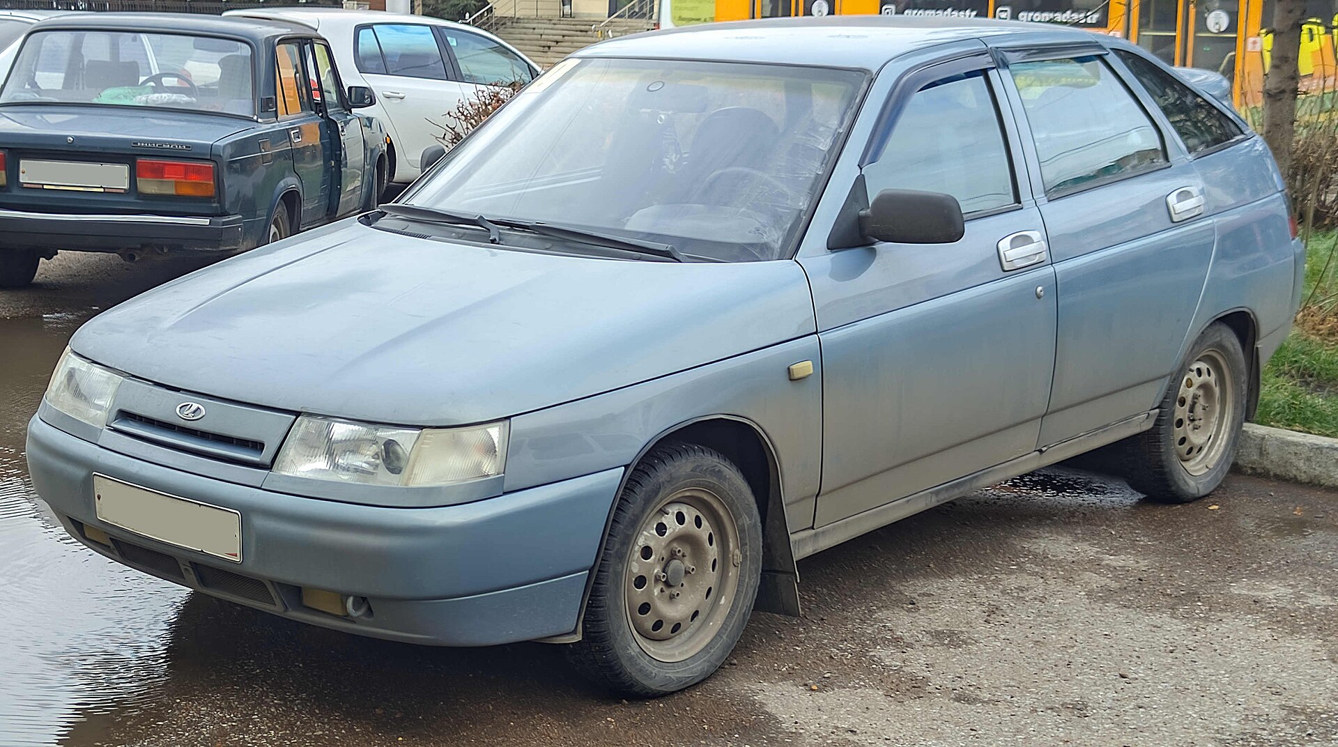 Lada 112