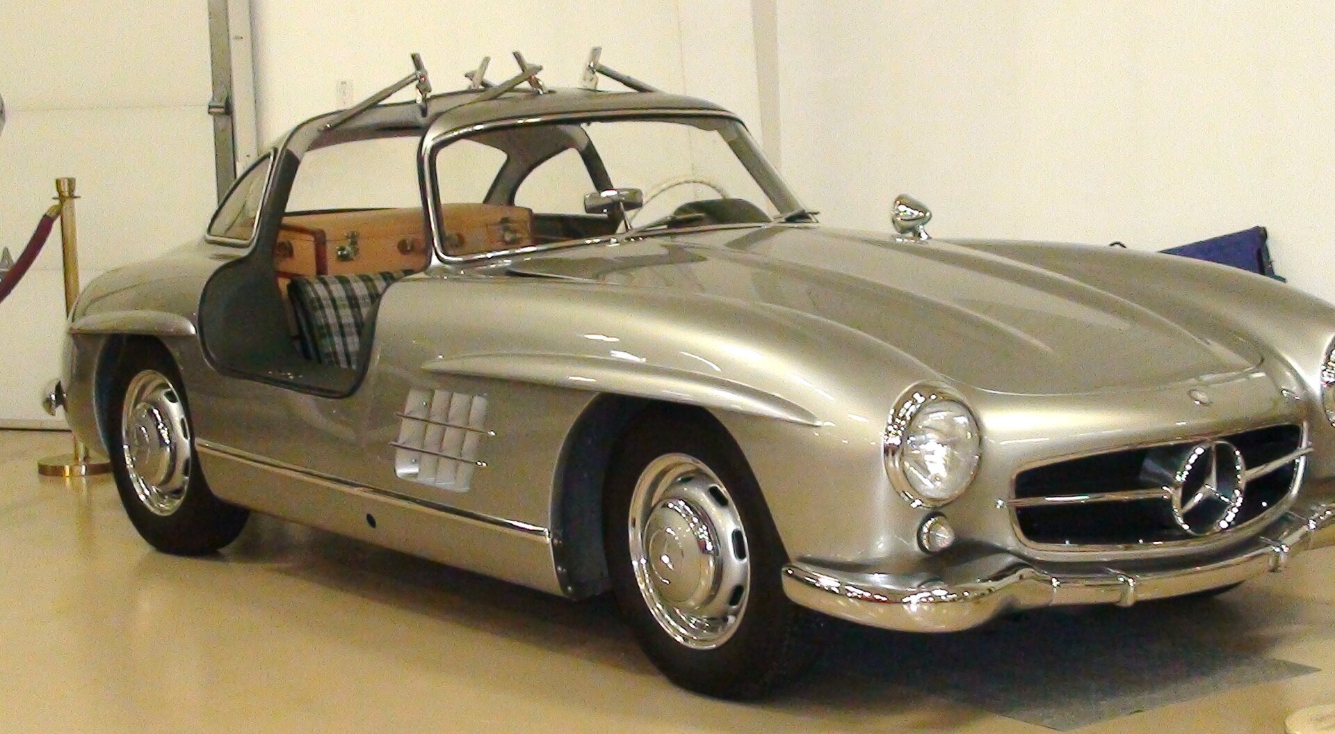 Mercedes-Benz 300SL W198