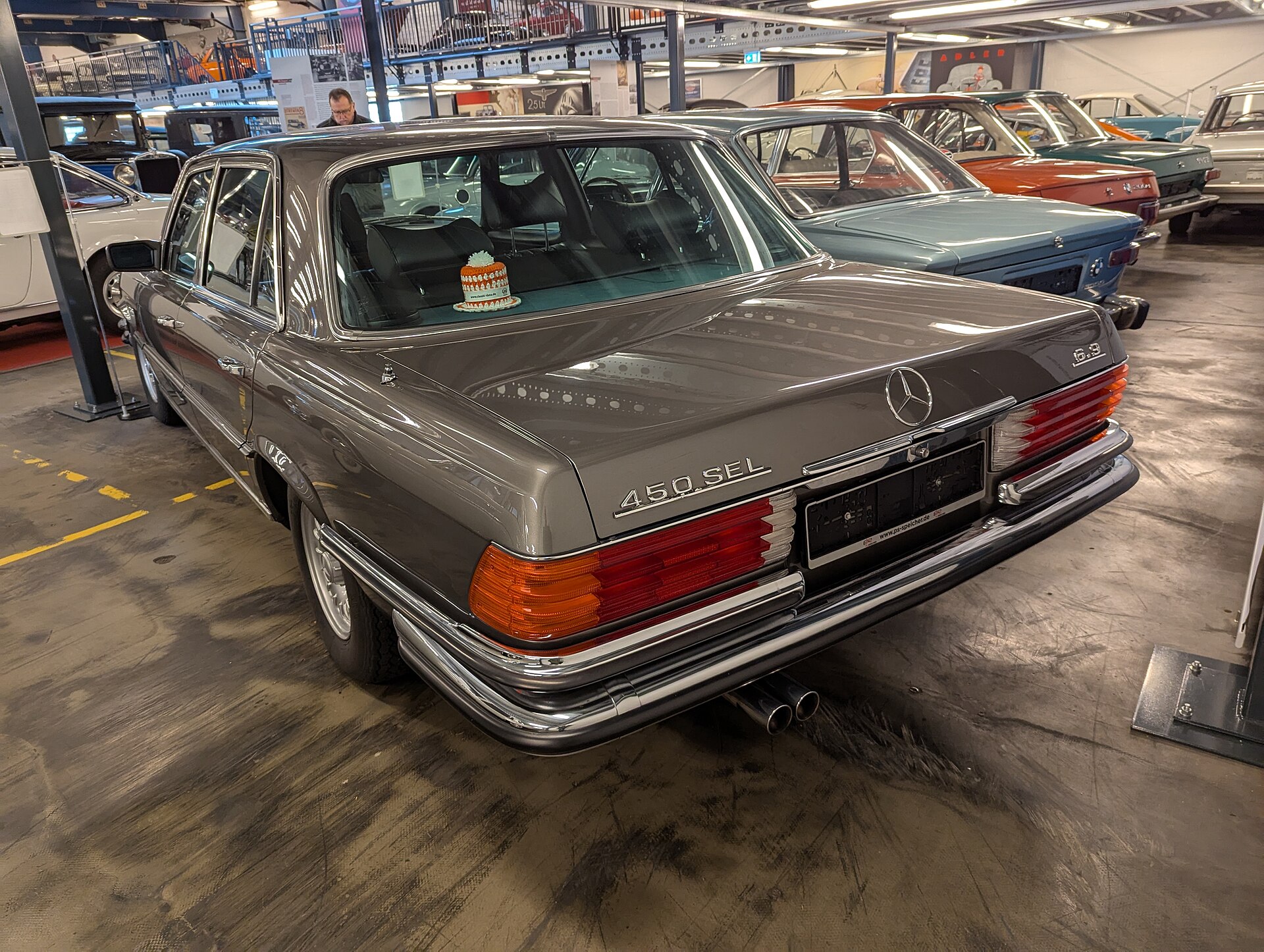 Mercedes-Benz 450 SEL W116