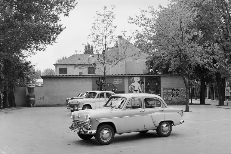 Moskvich-407
