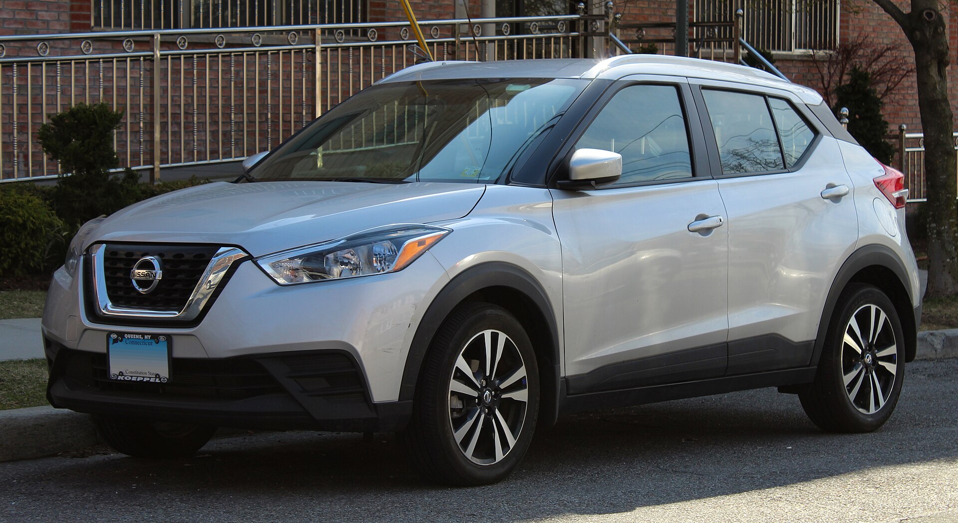 Nissan Kicks P15