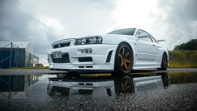 Skyline R34