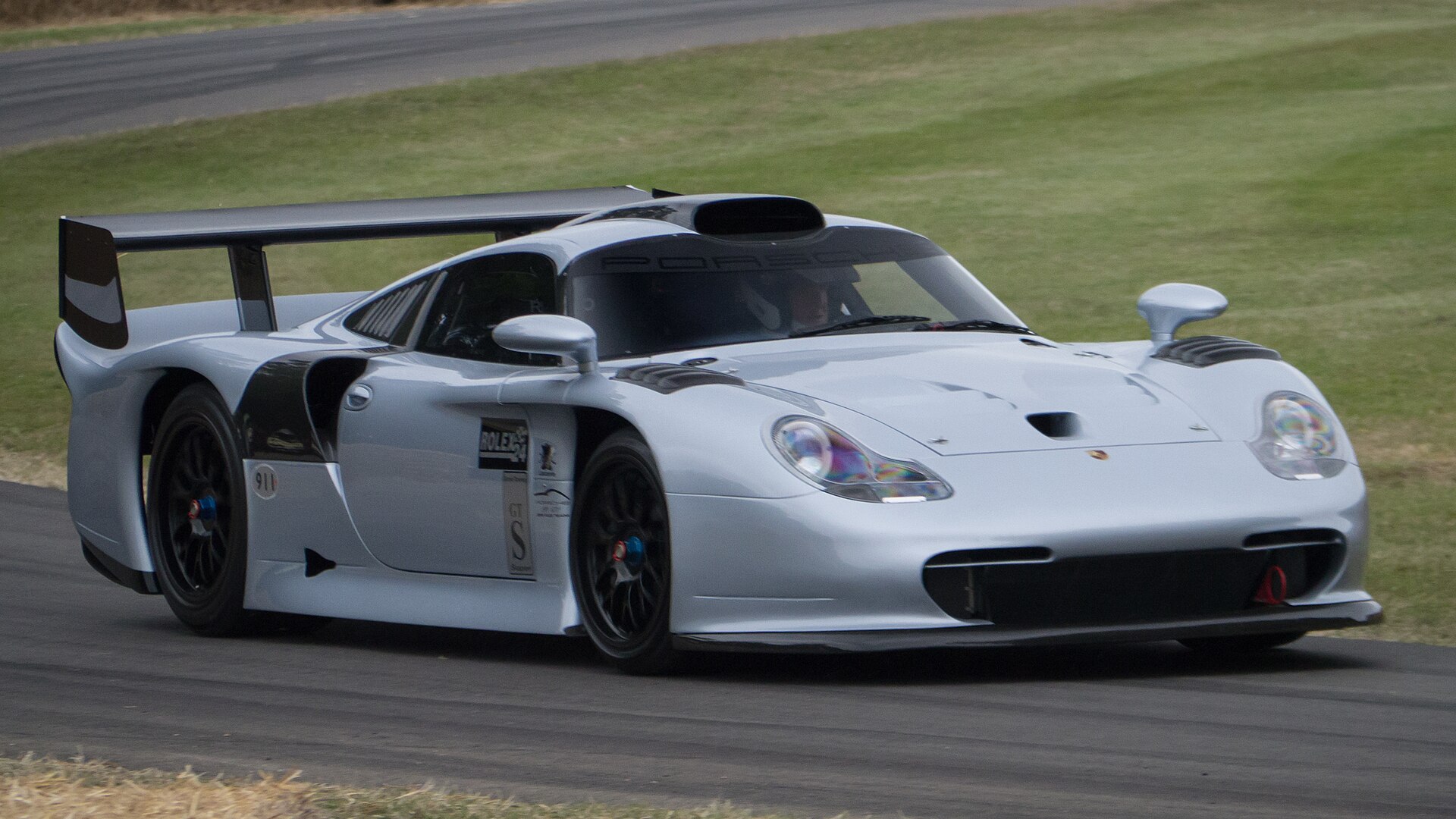 Porsche 911 GT1