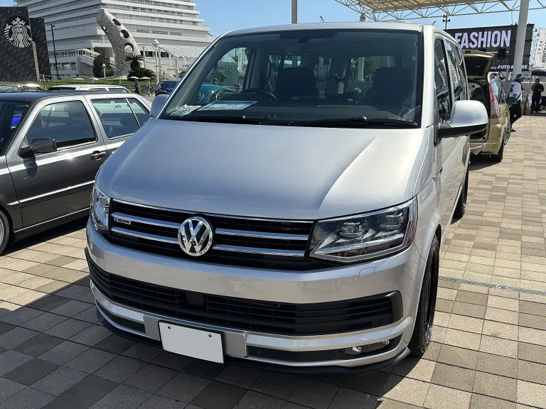 Transporter T6