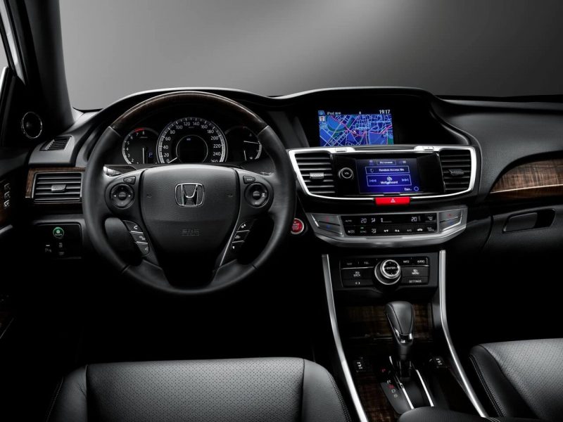 Honda Accord IX interior